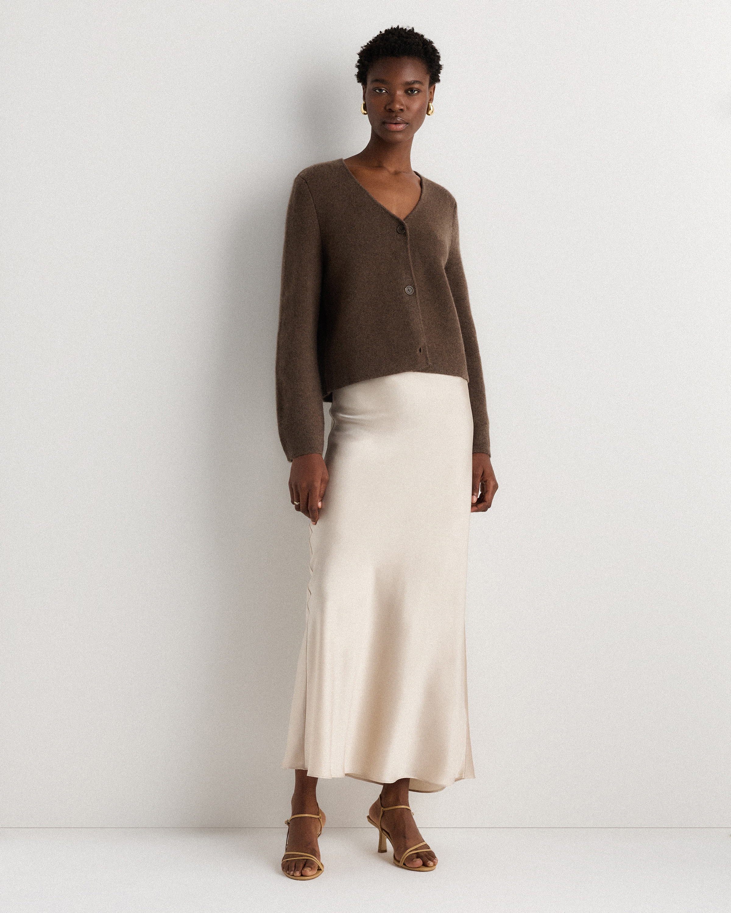 トップス INNER MONGORIAN CASHMERE CARDIGAN Women's Mongolian Cashmere Structured V-Neck Cardigan