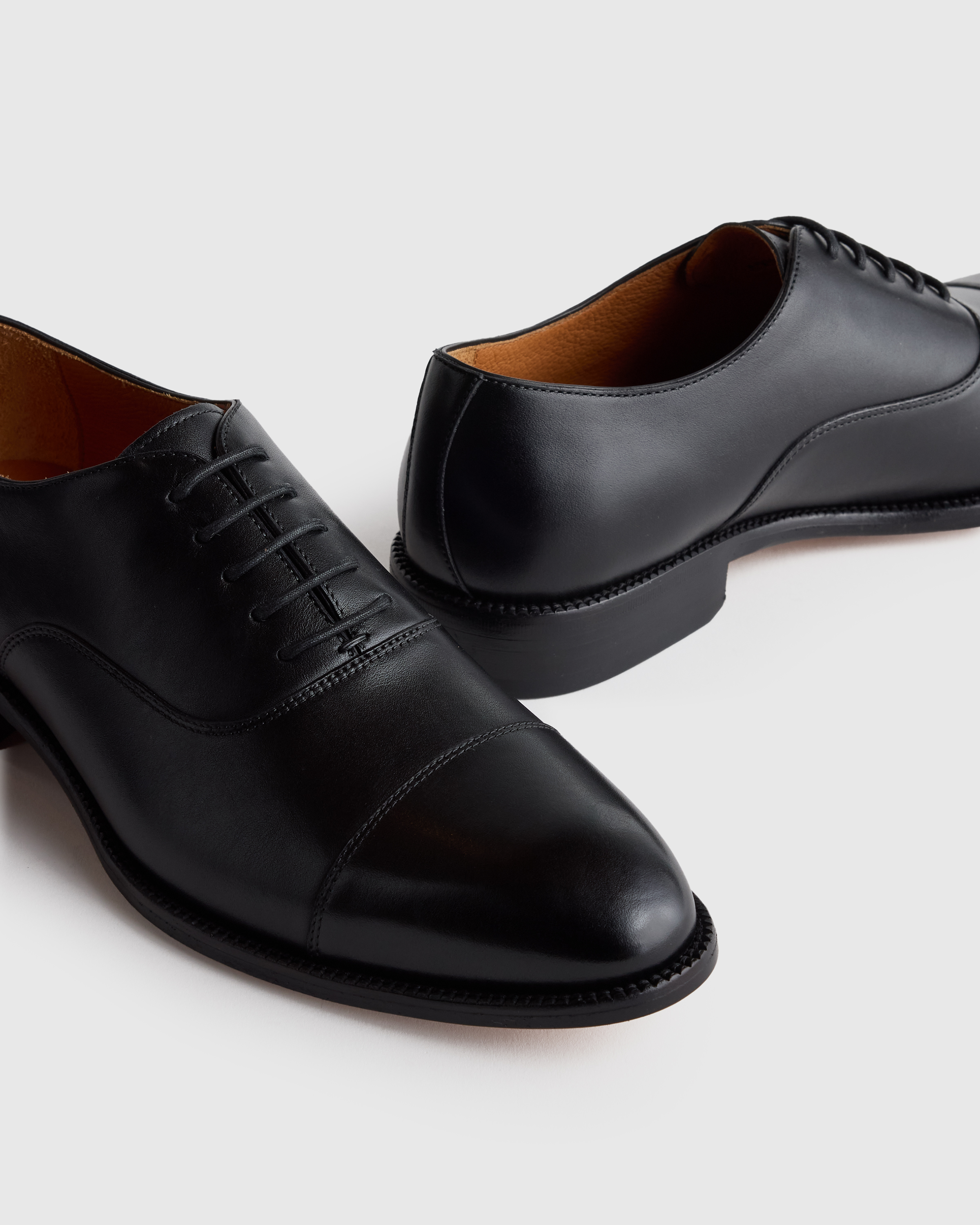 Men's Italian Leather Cap Toe Oxford in Black, Size 7 by Quince