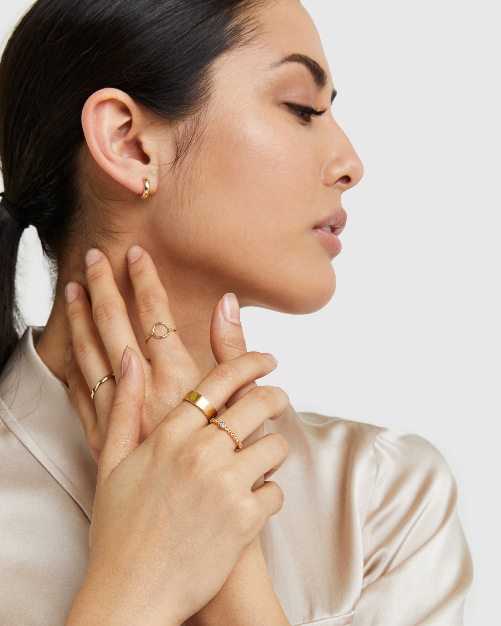 14k Gold Circle Ring - 13636518576239