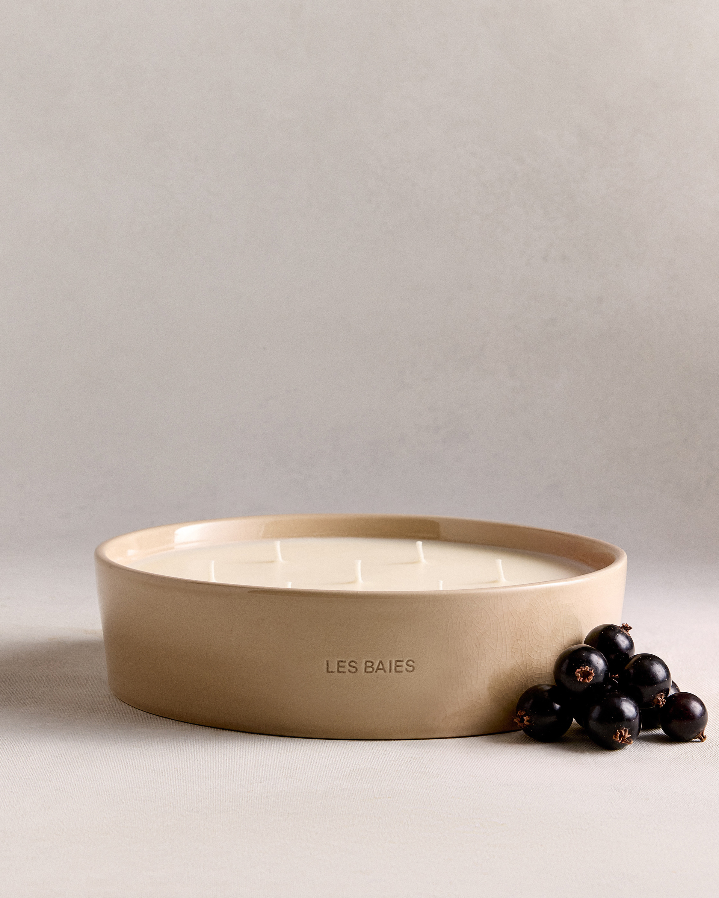 No Color Les Baies 7-Wick Luxury Candle