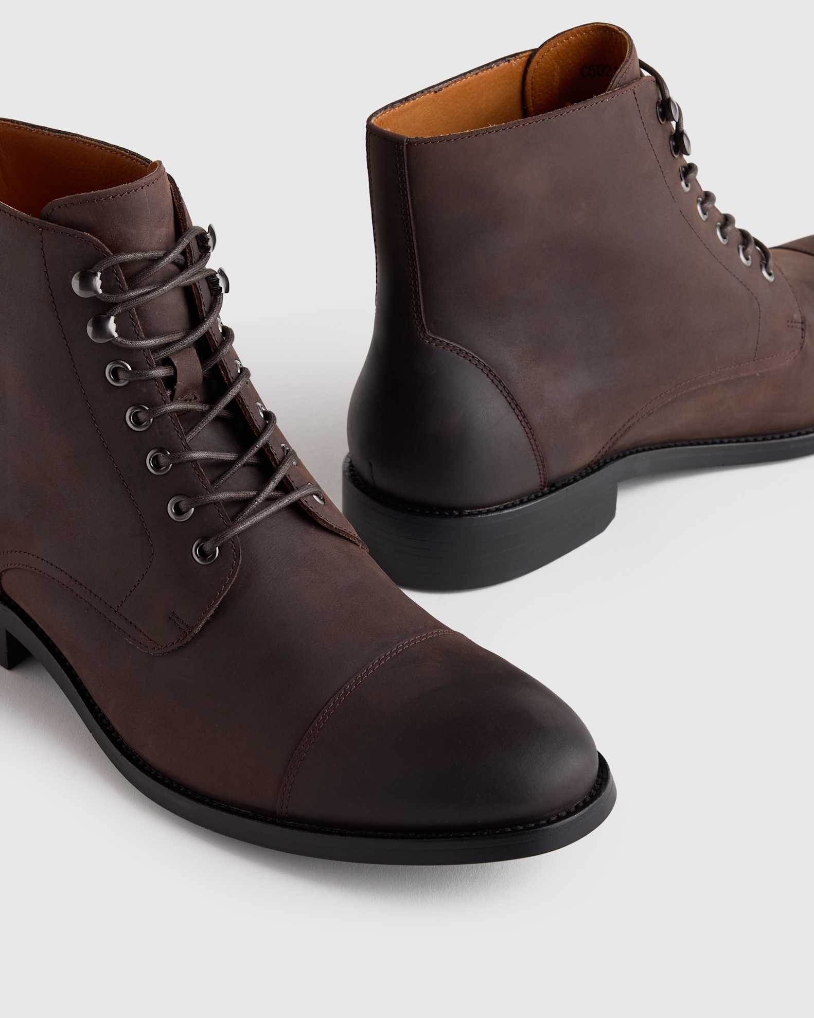 Men's Crafted Leather Cap Toe Lace Up Boot in Brunette, Size 10.5 by Quince Men's Crafted Leather Cap Toe Lace Up Boot in Brunette, Size 10.5 by Quince