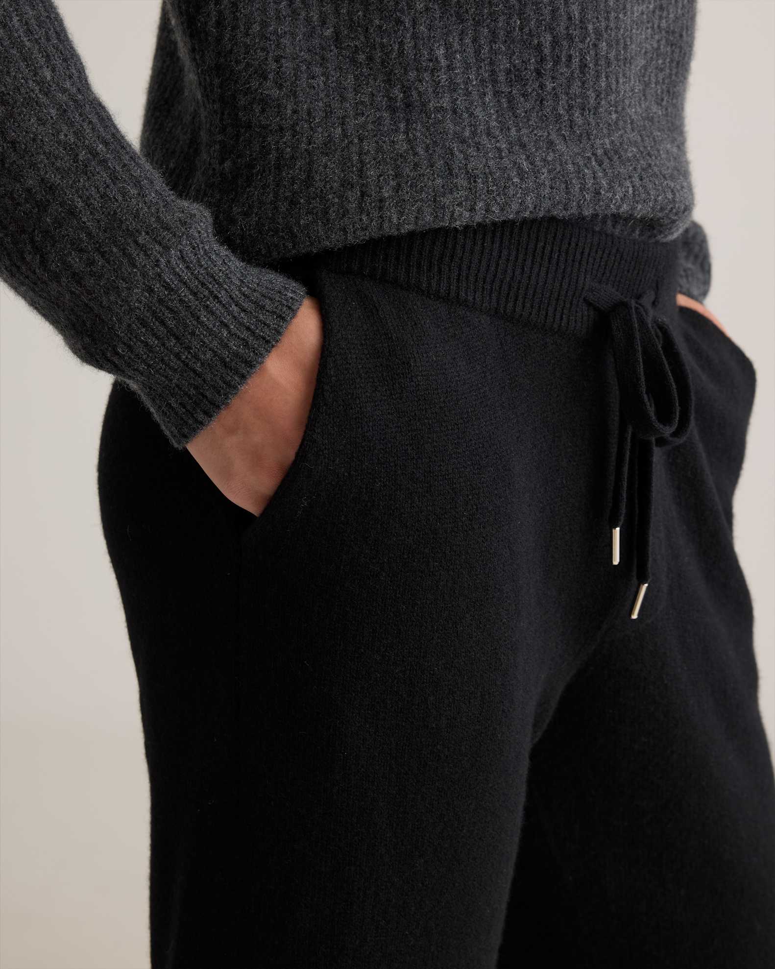 Mongolian Cashmere Jogger
