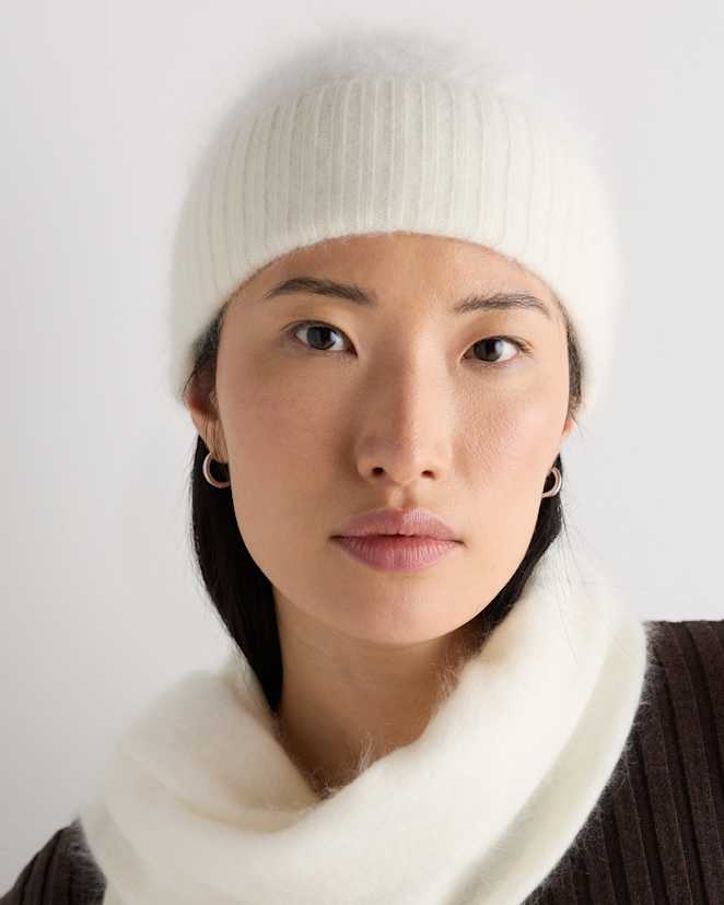M-HAT-8-IVO-02 EDITED