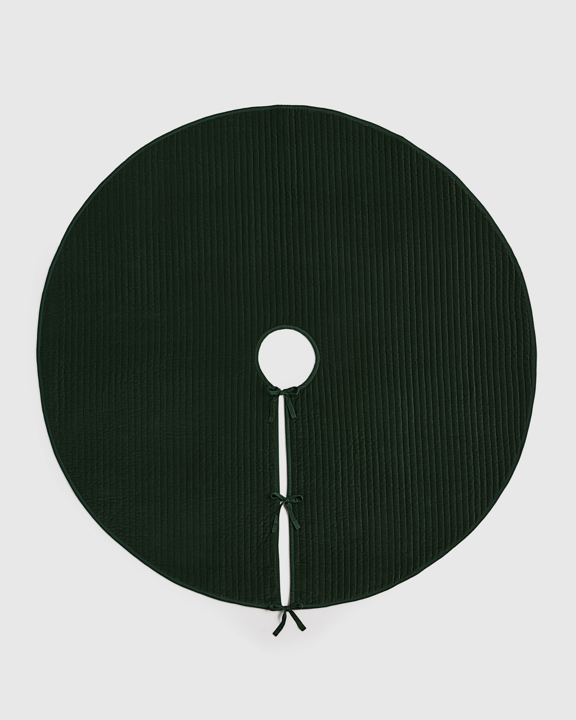 Spruce Cotton Velvet Tree Skirt