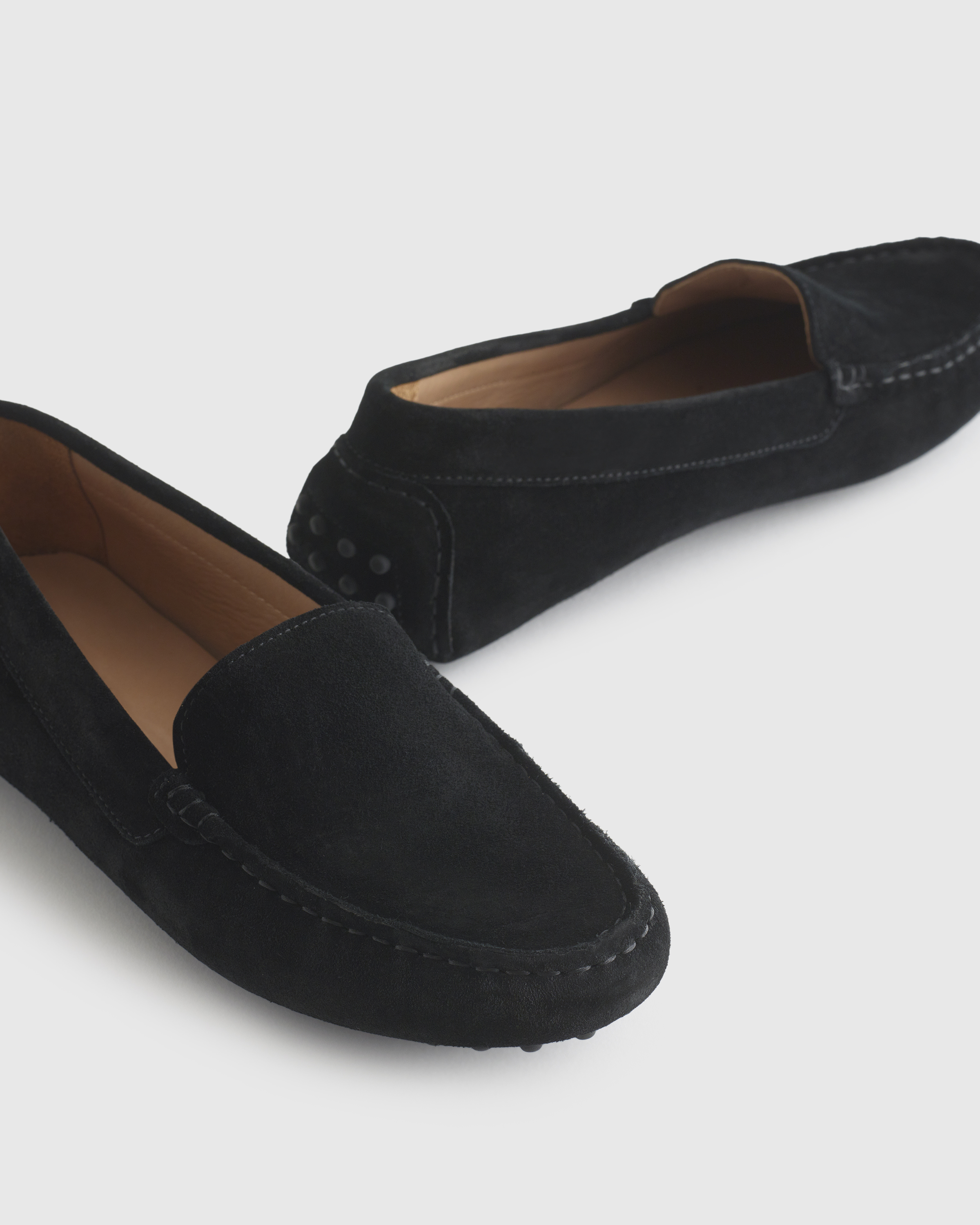 Women's 100% Suede Driver Loafer in Black, Size 8, Suede Leather by Quince