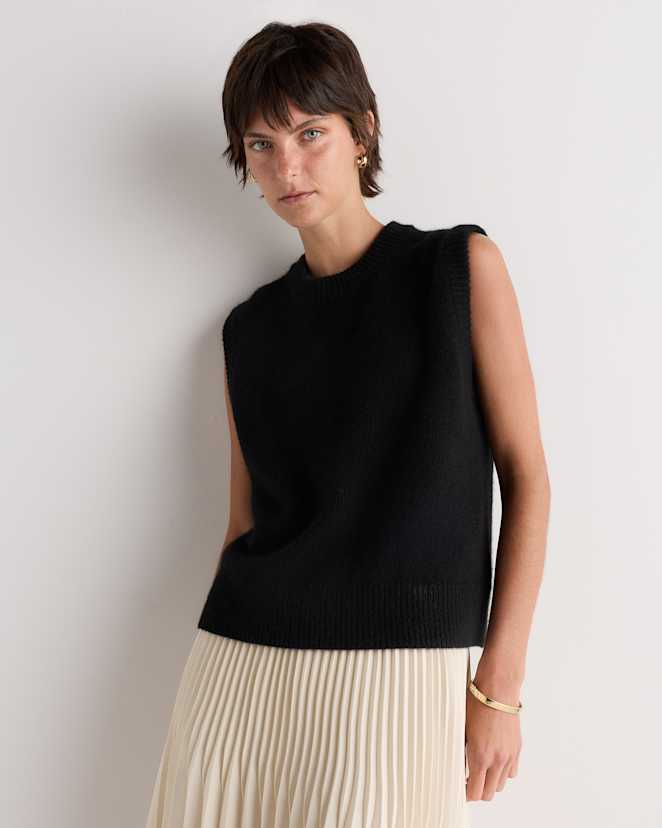 Black 100% Yak Crewneck Sweater Vest