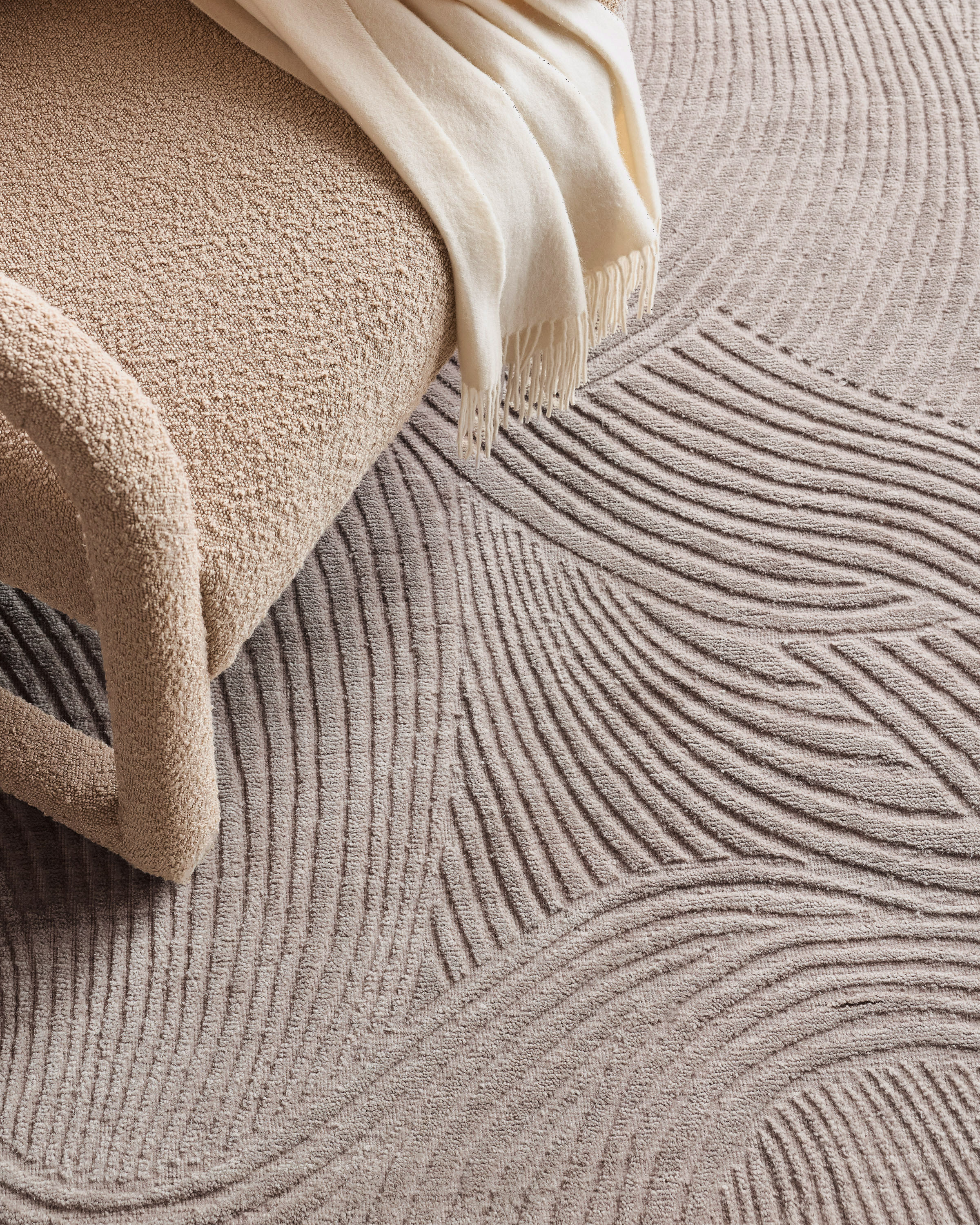 Windsor Hand-Loomed Wool Rug in Mushroom