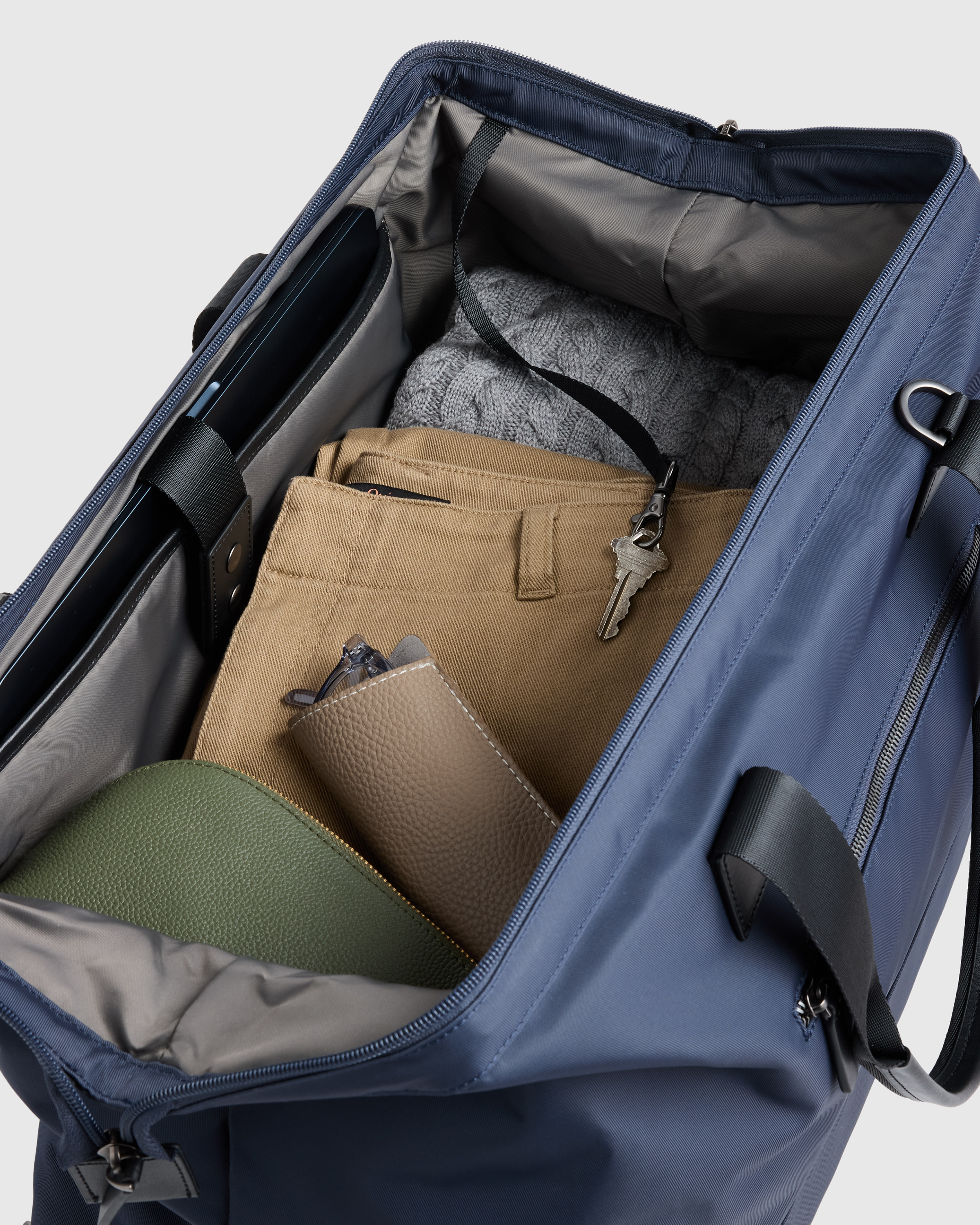 Voyage Nylon Dual Compartment Weekender in Navy