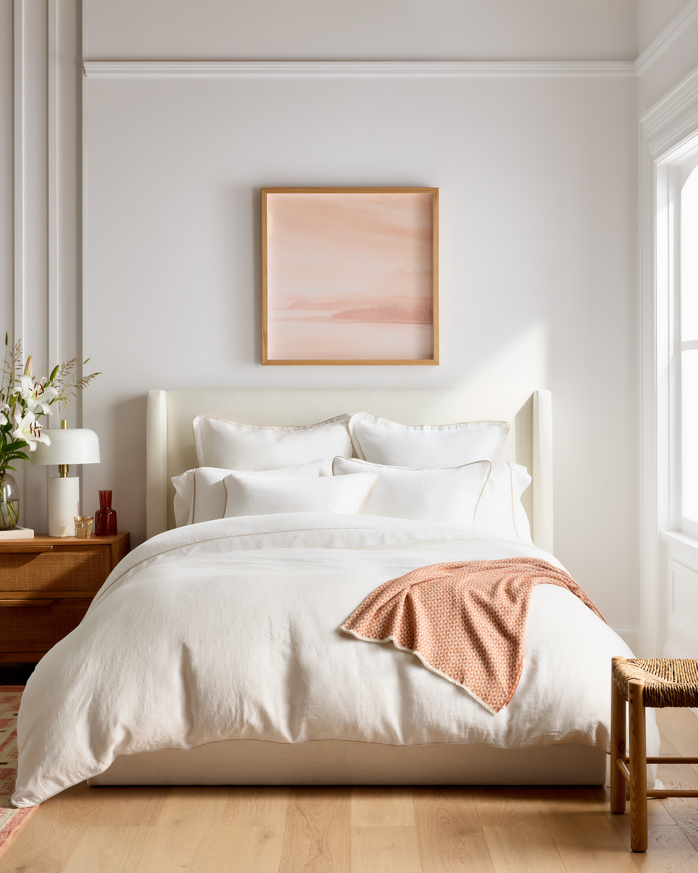 White/Toffee European Linen Piped Deluxe Bedding Bundle