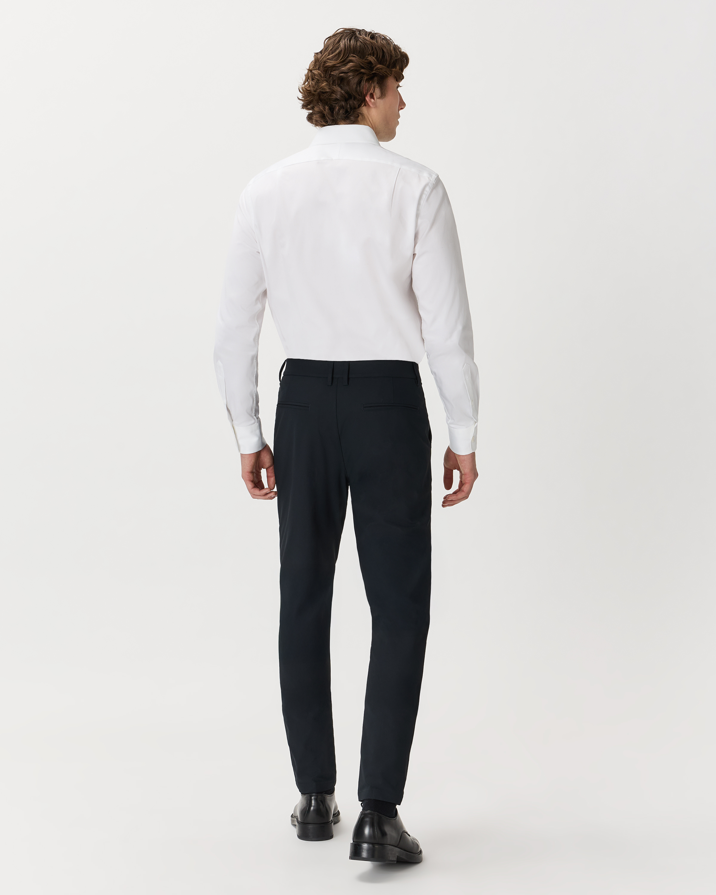 Men's Performance Stretch Technical Dress Pants in True Black, Size 32X32, Polyester by Quince