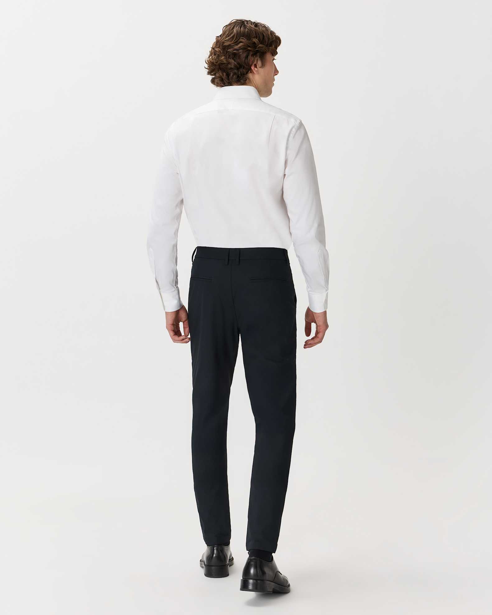 Men's Performance Stretch Technical Dress Pants in True Black, Size 32X32, Polyester by Quince Men's Performance Stretch Technical Dress Pants in True Black, Size 32X32, Polyester by Quince