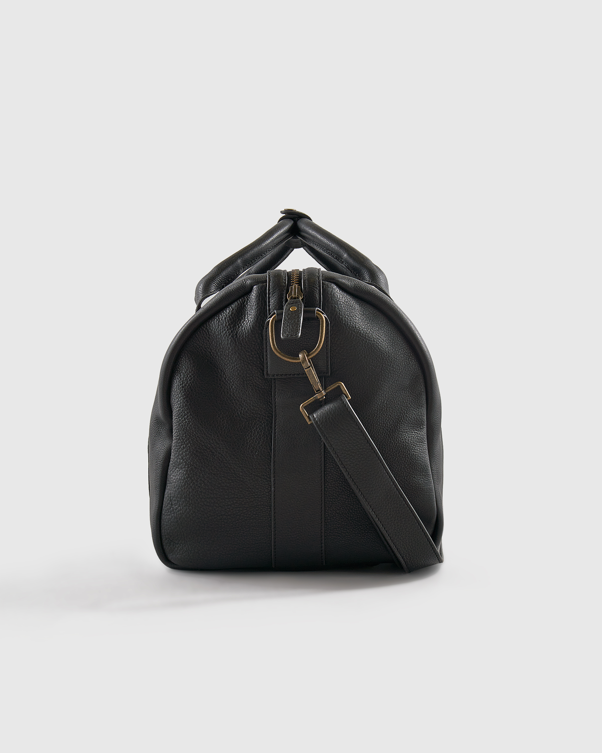 Nappa Leather Duffle Bag in Black | Quince Canada