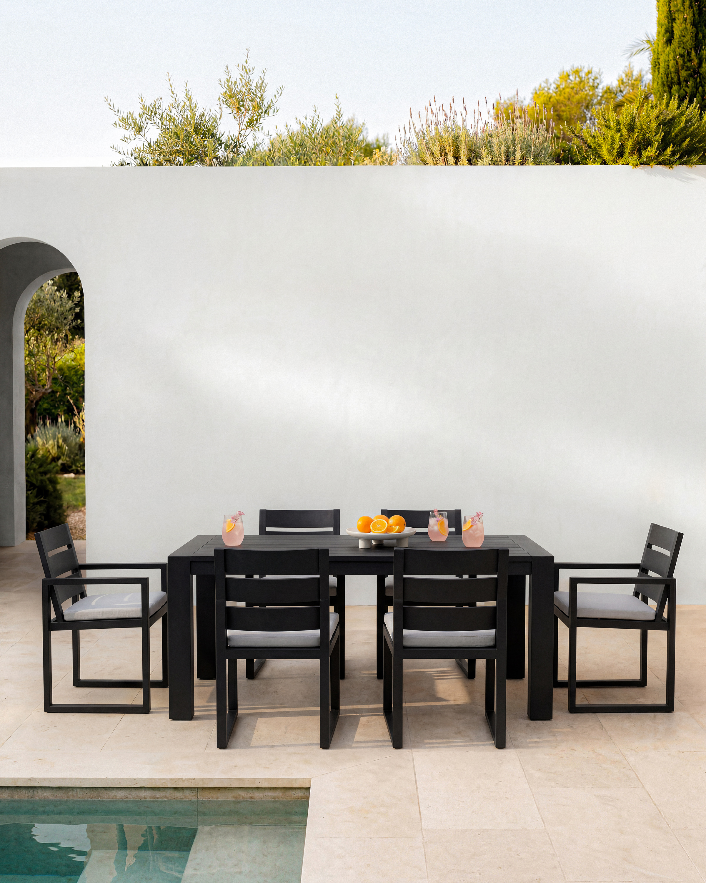 Linear Aluminum Outdoor Dining Chair - thumbnail 6