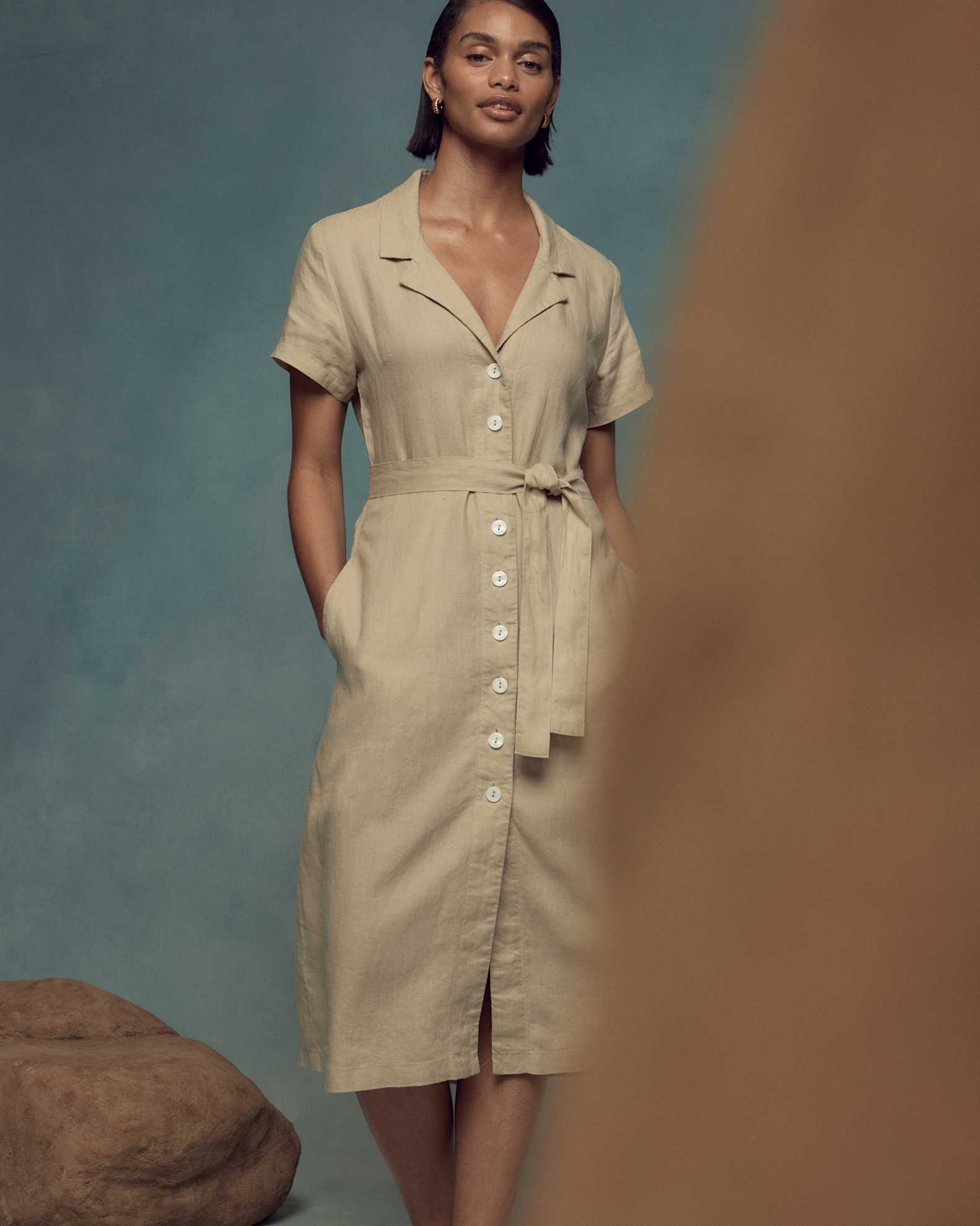 Women's Short Sleeve Dress in Driftwood, Size Small, Linen by Quince Women's Short Sleeve Dress in Driftwood, Size Small, Linen by Quince