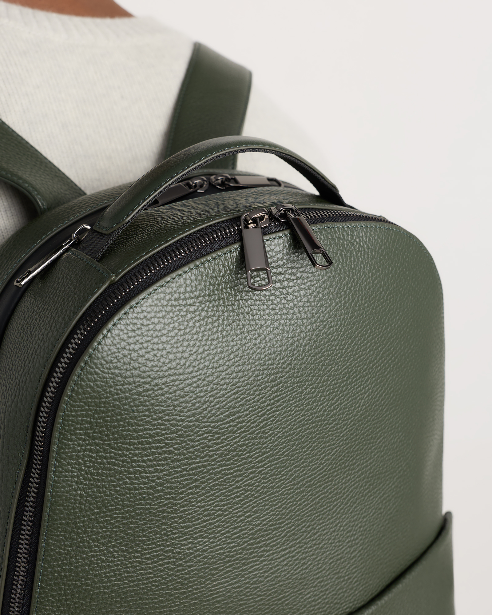 Excursion Italian Leather Laptop Backpack in Dark Olive display picture 1