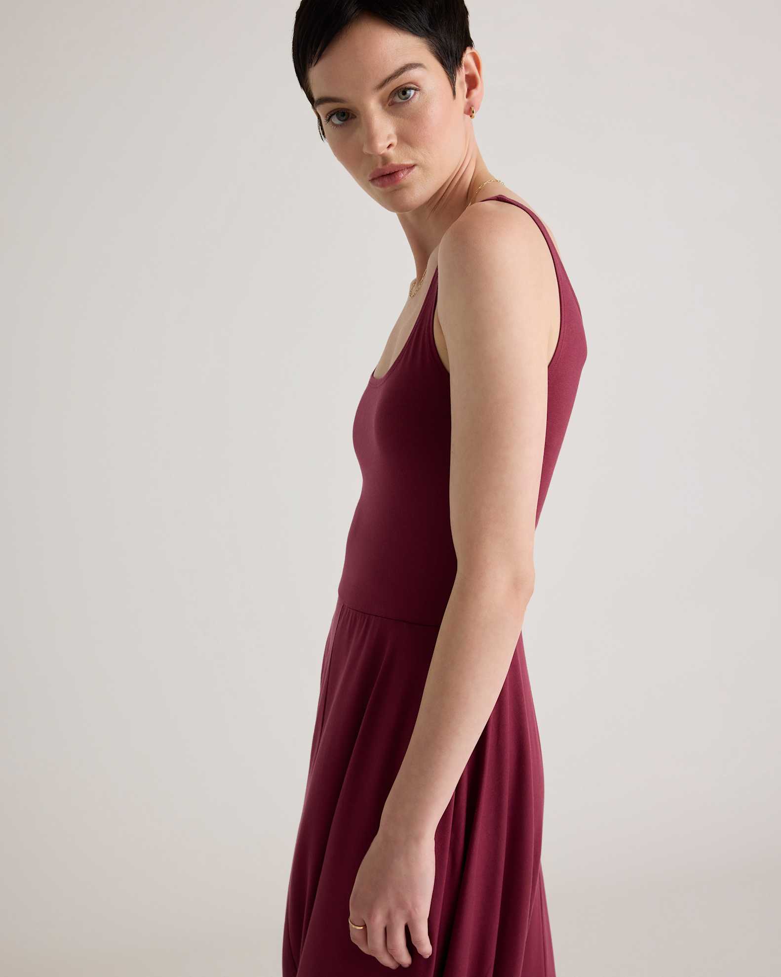 Quince Women's Tencel Jersey Fit & Flare Dress, Wine Color, Size Small - Sleeveless, Scoop Neck, Side-Seam Pockets Quince Women's Tencel Jersey Fit & Flare Dress, Wine Color, Size Small - Sleeveless, Scoop Neck, Side-Seam Pockets
