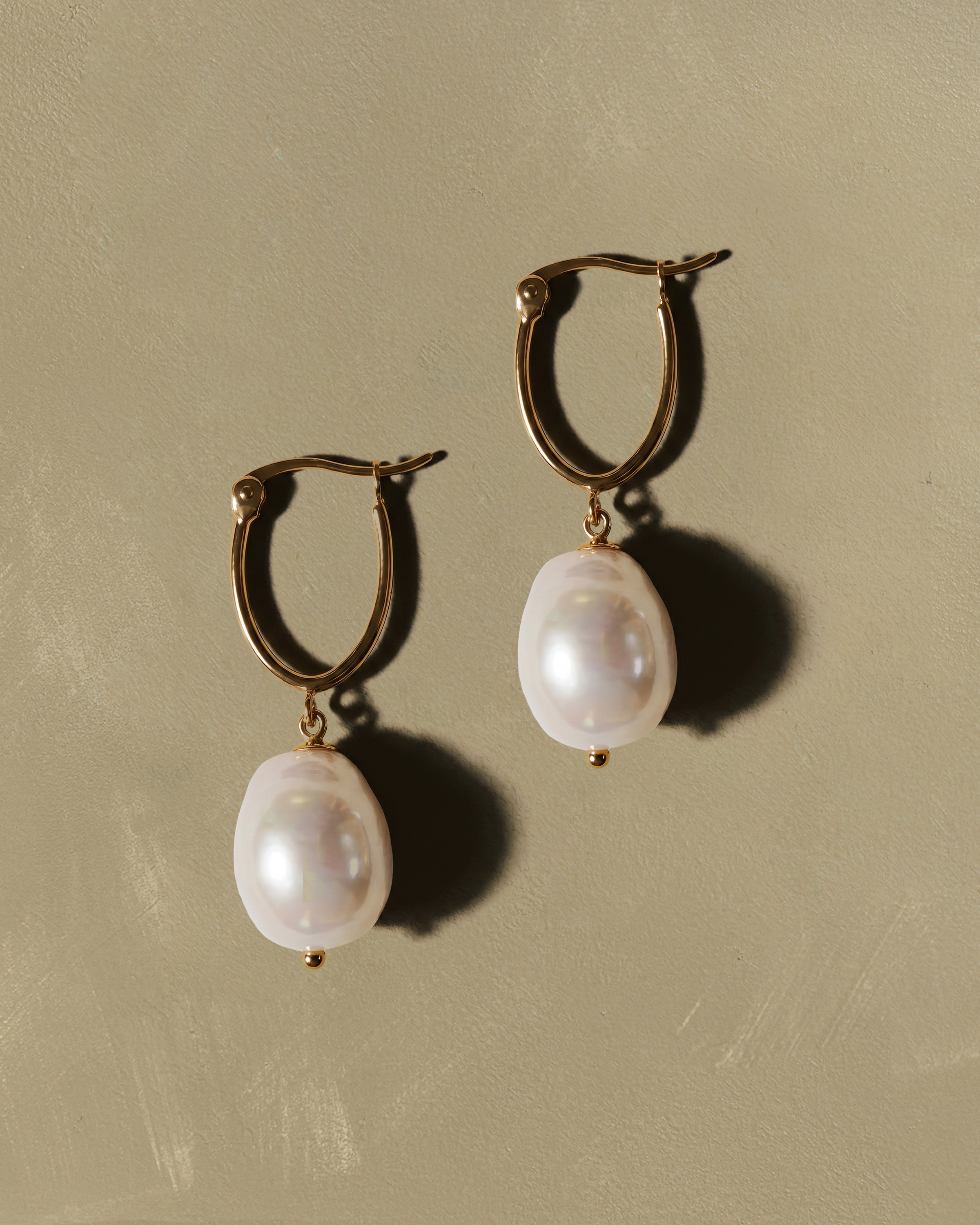 Organic Freshwater Cultured Pearl Hoops