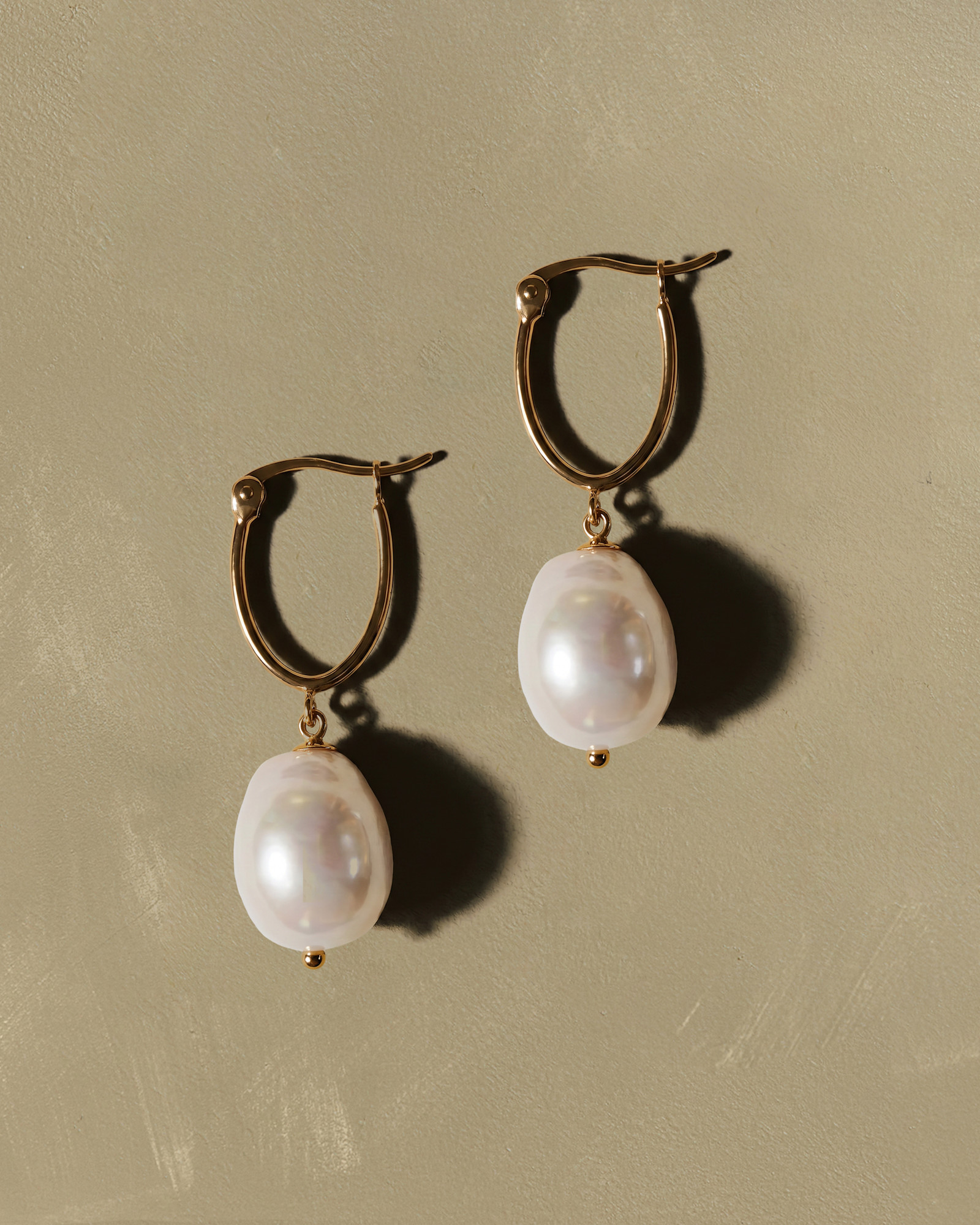 Organic Freshwater Cultured Pearl Hoops