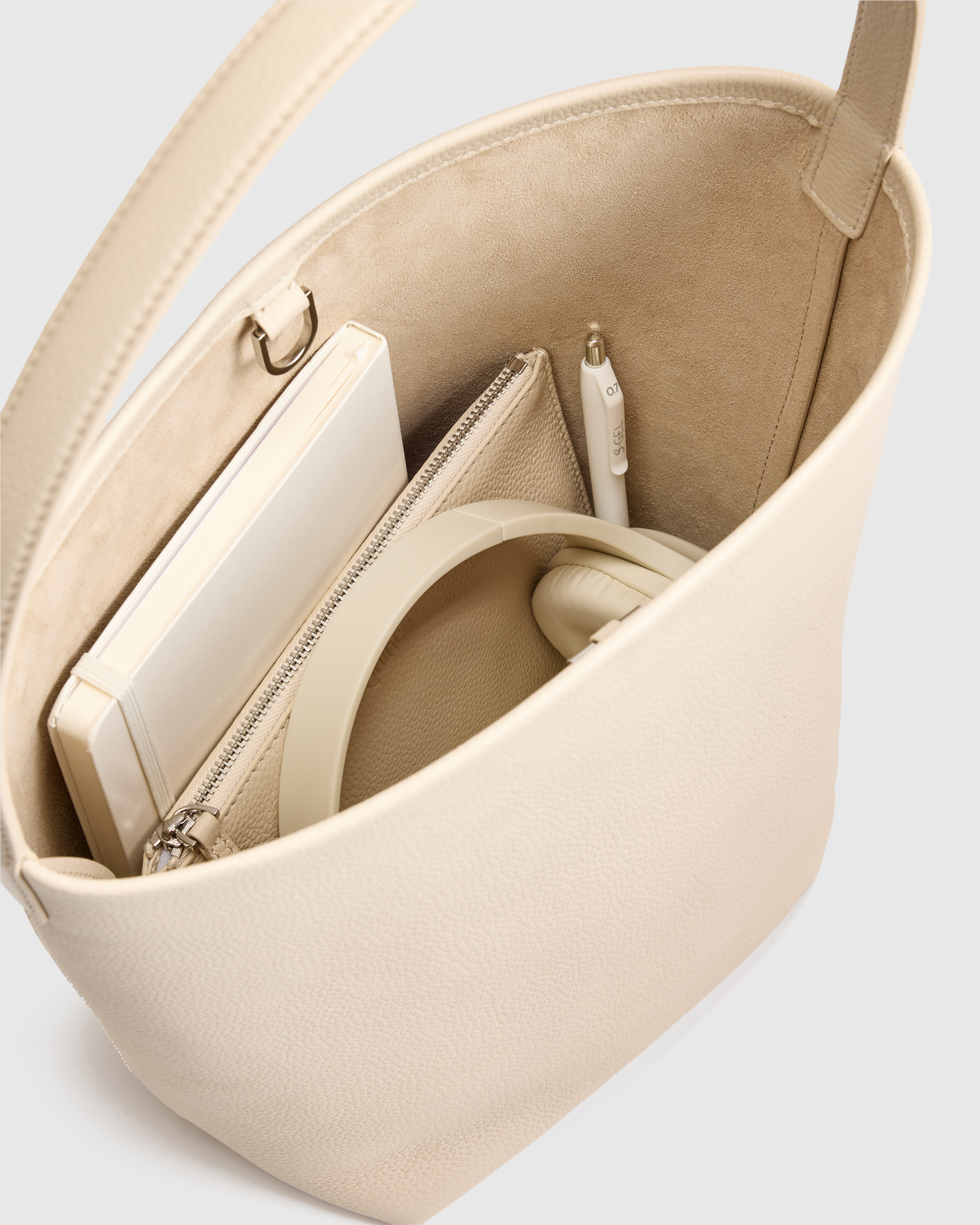 Penelope Small Shoulder Bag - thumbnail 9