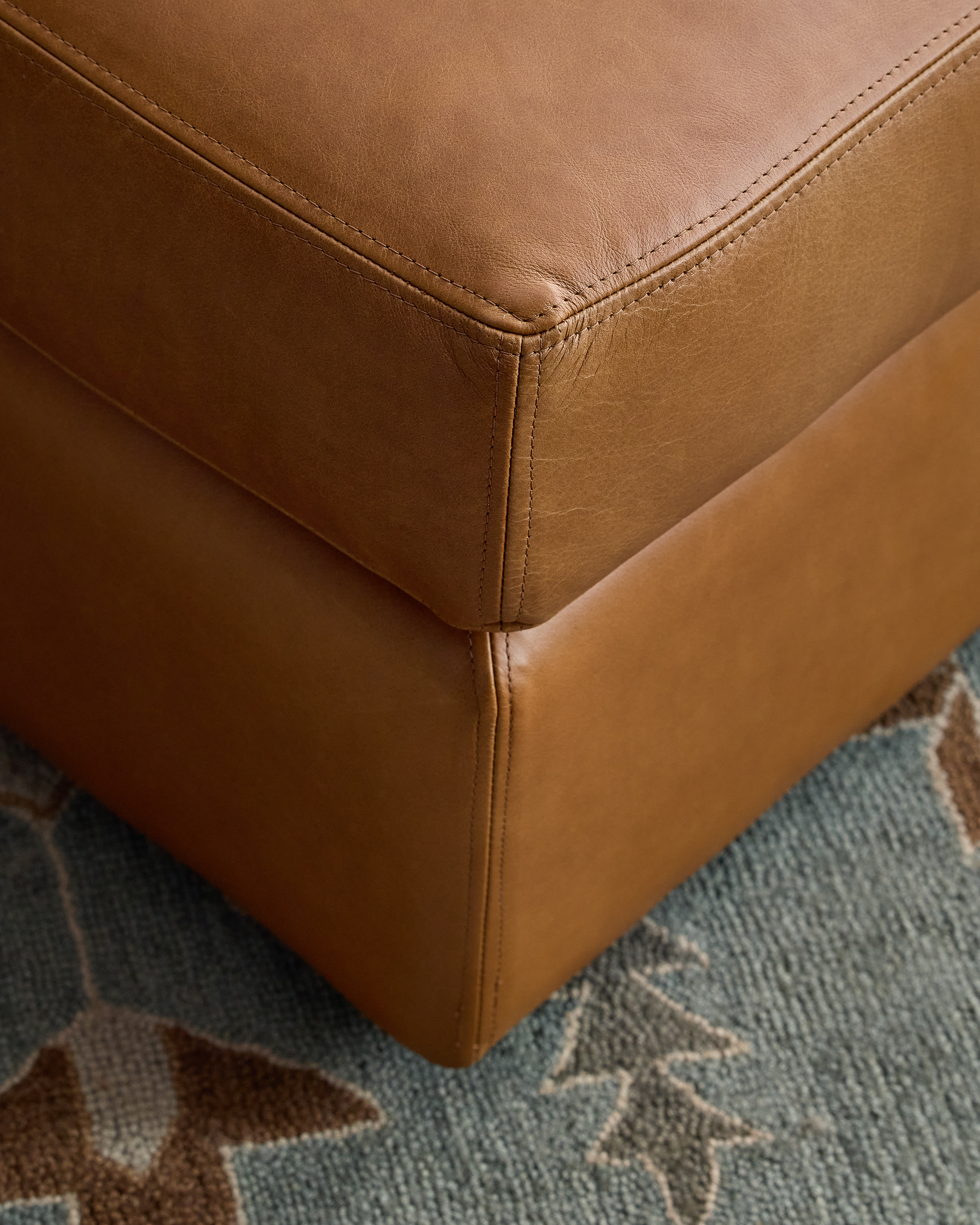 Copy of U-FURN-690-AUBURN-0195 EDITED