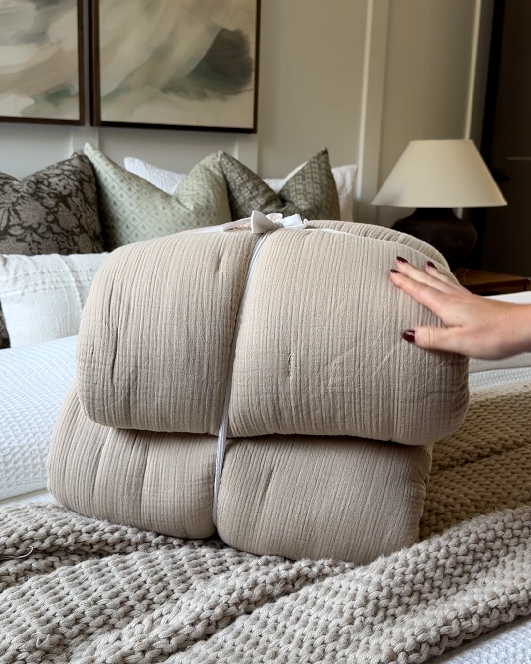 Organic Airy Gauze Dream Quilt Set - PDP Video Thumbnail (Dune, 4x5)