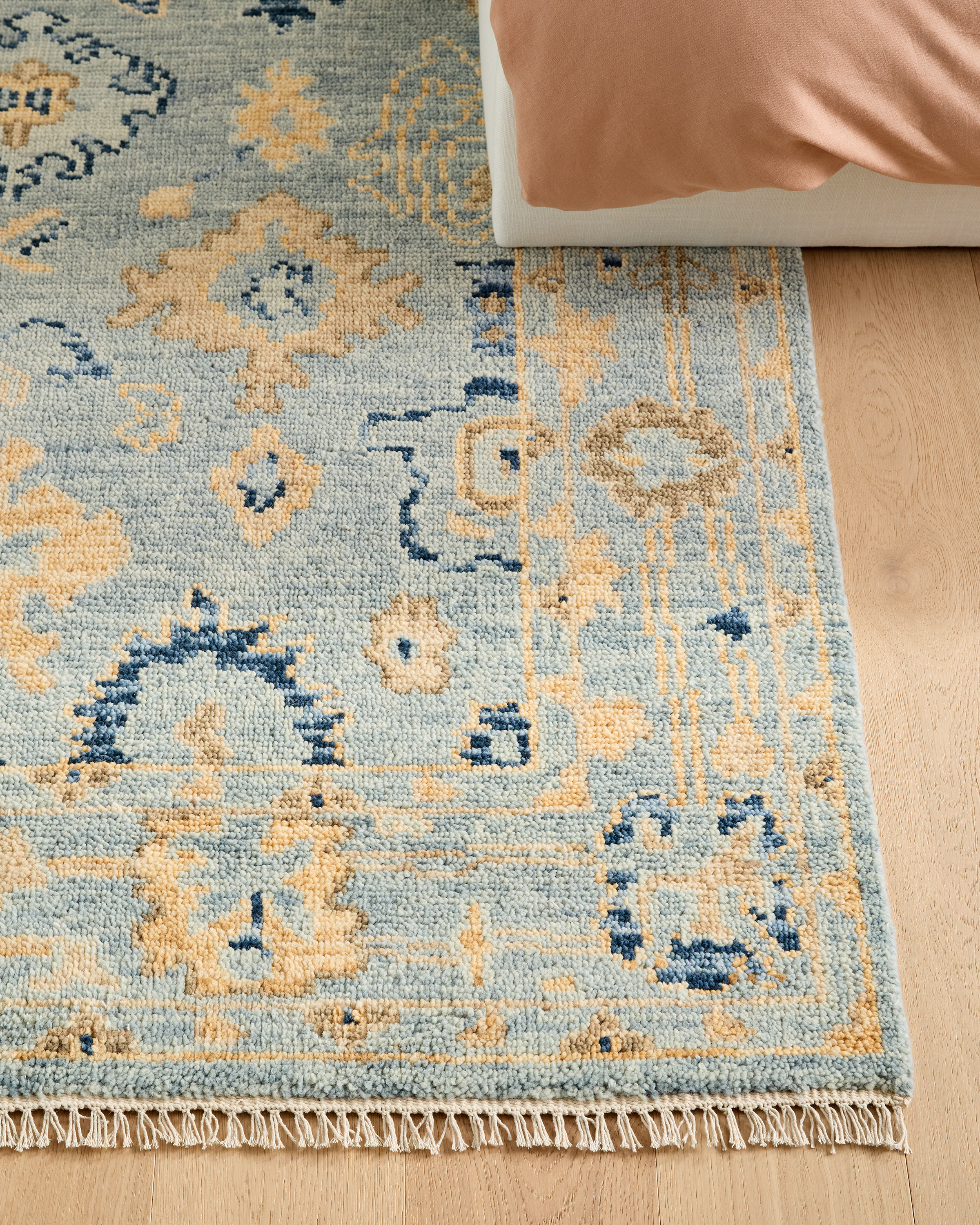 Kian Hand Knotted Wool Rug - Thumbnail 5