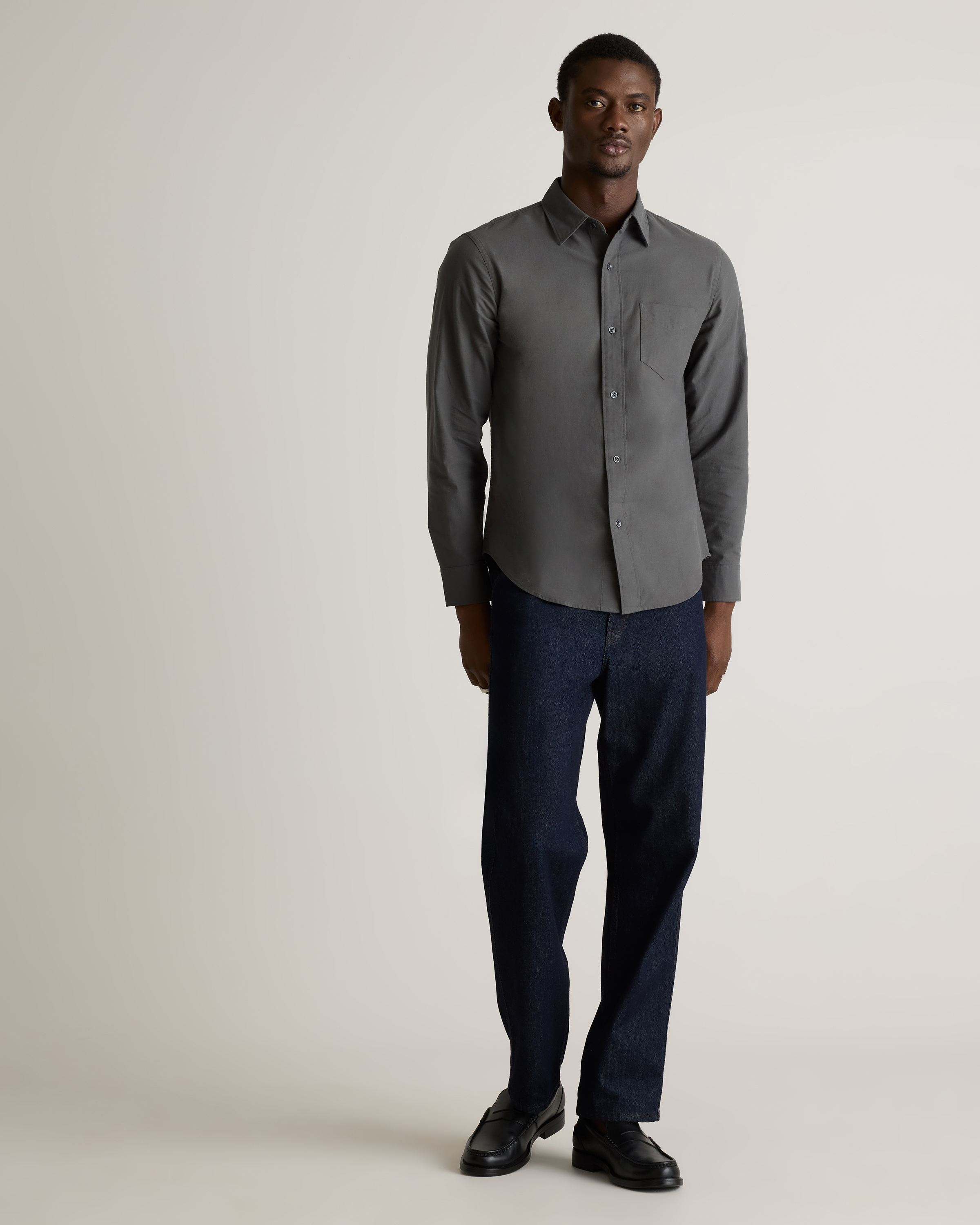 Organic Cotton Stretch Textured Twill Shirt in Charcoal