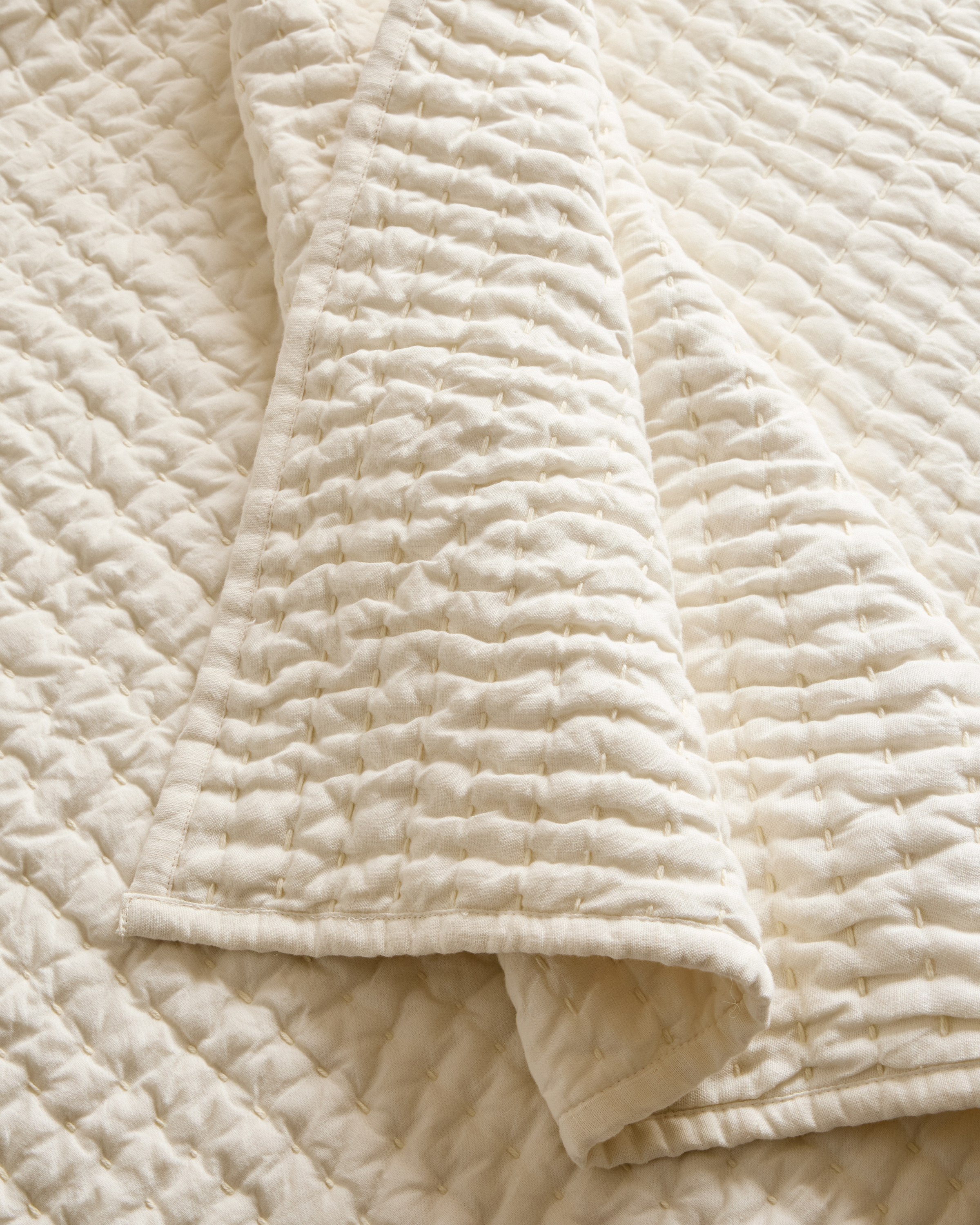 Quince Linen Cotton Stitch Quilt - Thumbnail 3