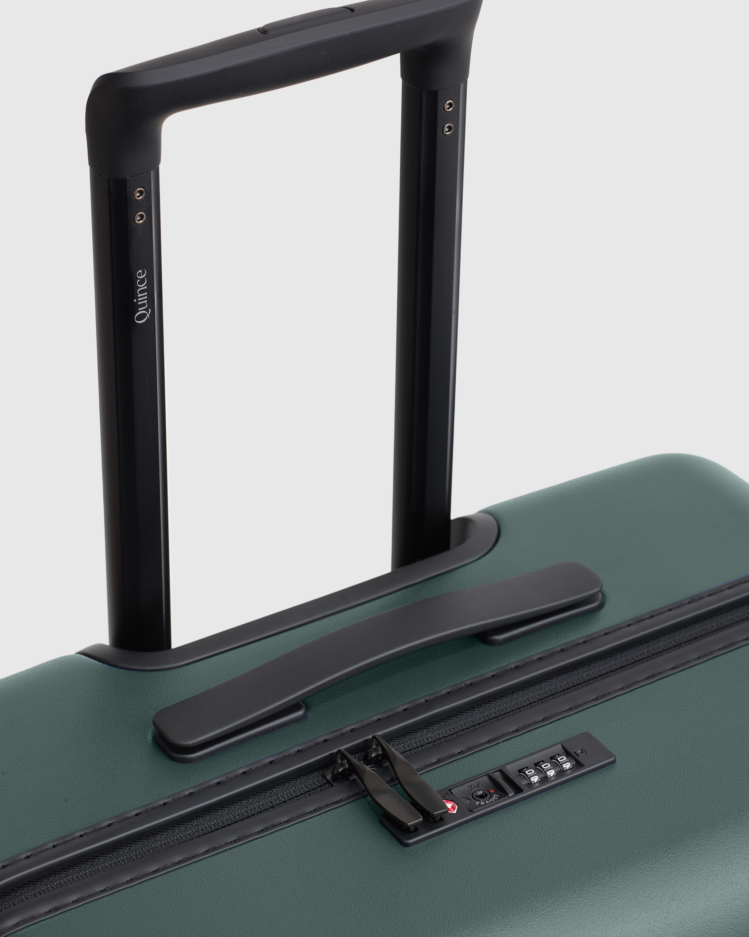 Carry-On & Large Check-In Suitcase Set - thumbnail 7