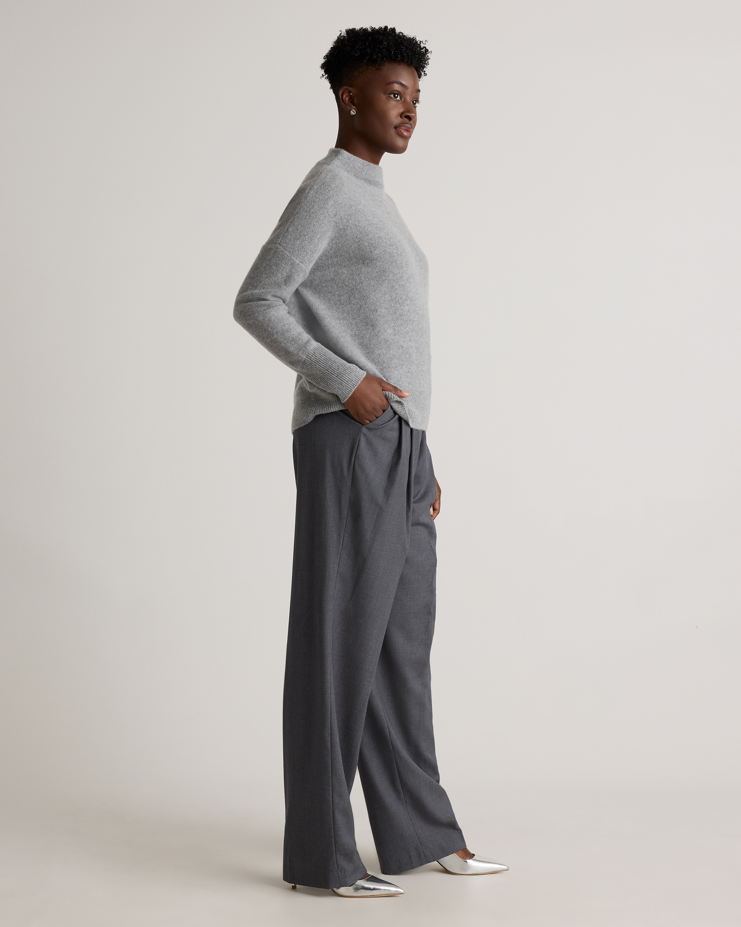 Mongolian Cashmere Funnel Neck Sweater in Heather Grey