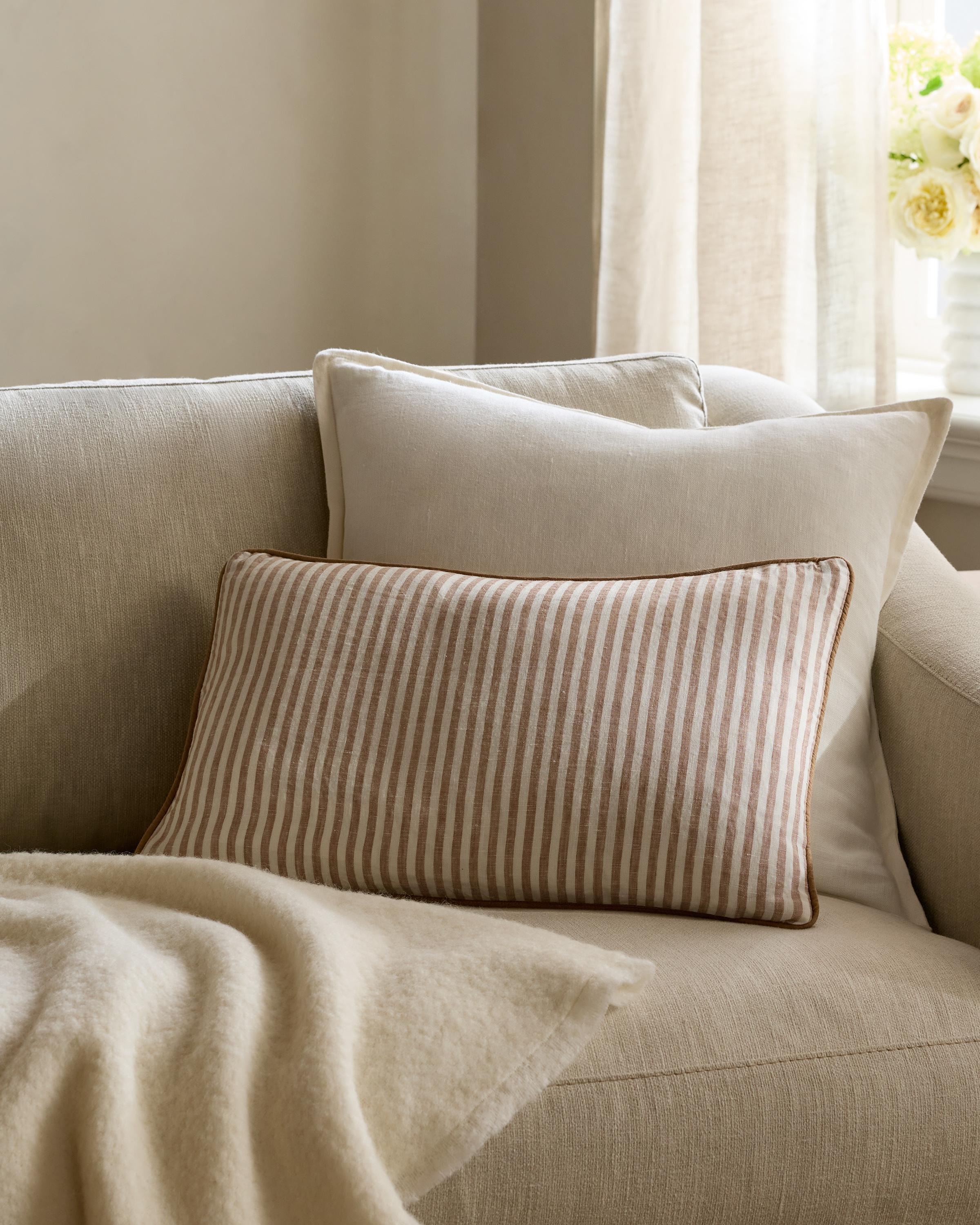 Latte/White Stripe Piped Linen Stripe Pillow Cover