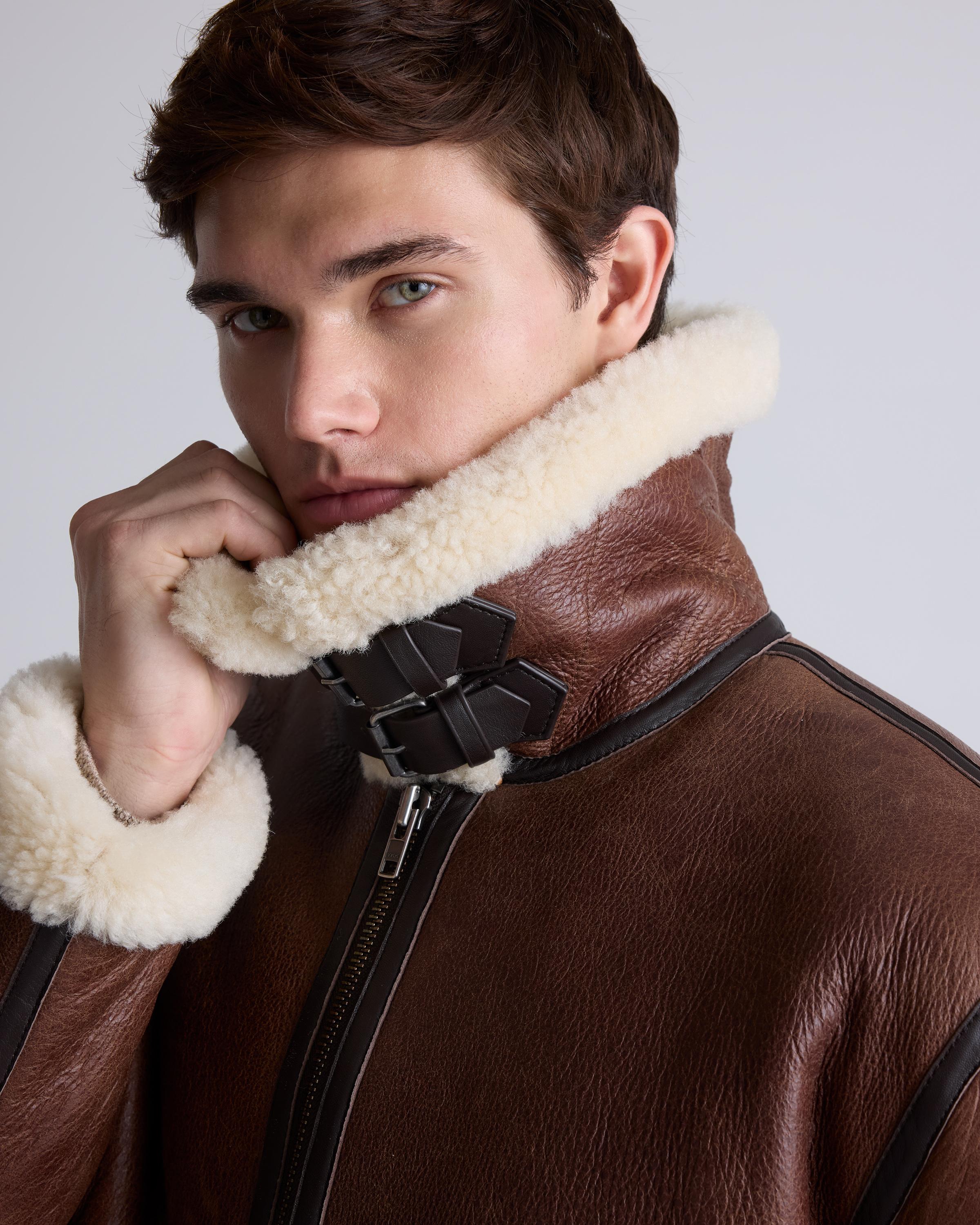 INSILENCE】 WAXED SHEARLING COLLAR JACKET : BROWN 【公式通販】