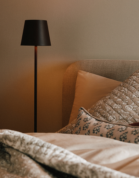 Black Poldina Pro Rechargeable Floor Lamp by Zafferano