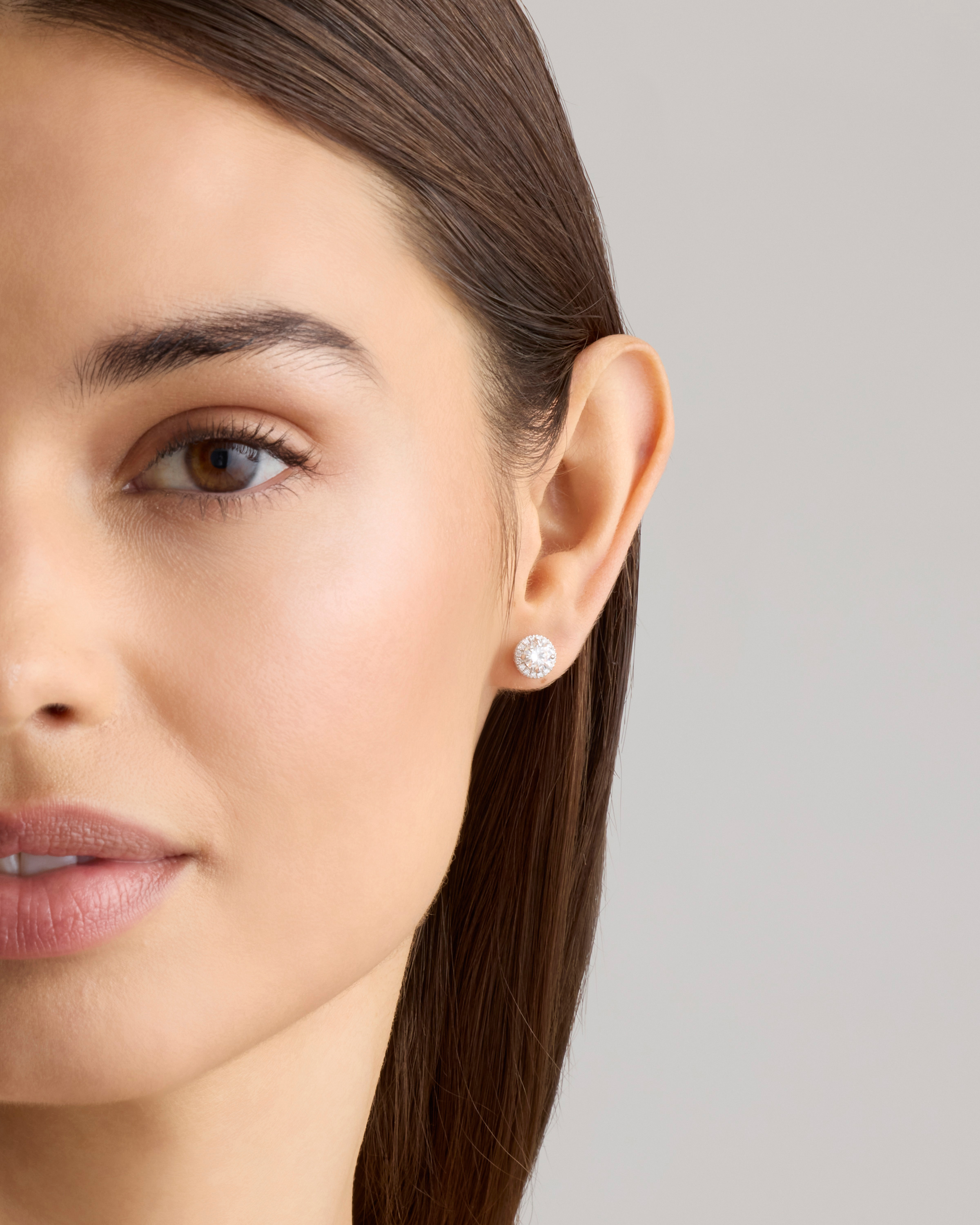 Boucles D'oreilles Diamant De Laboratoire 2 Ct - Halo, Plaqué Or Blanc 14k, Neuf Avec étiquettes