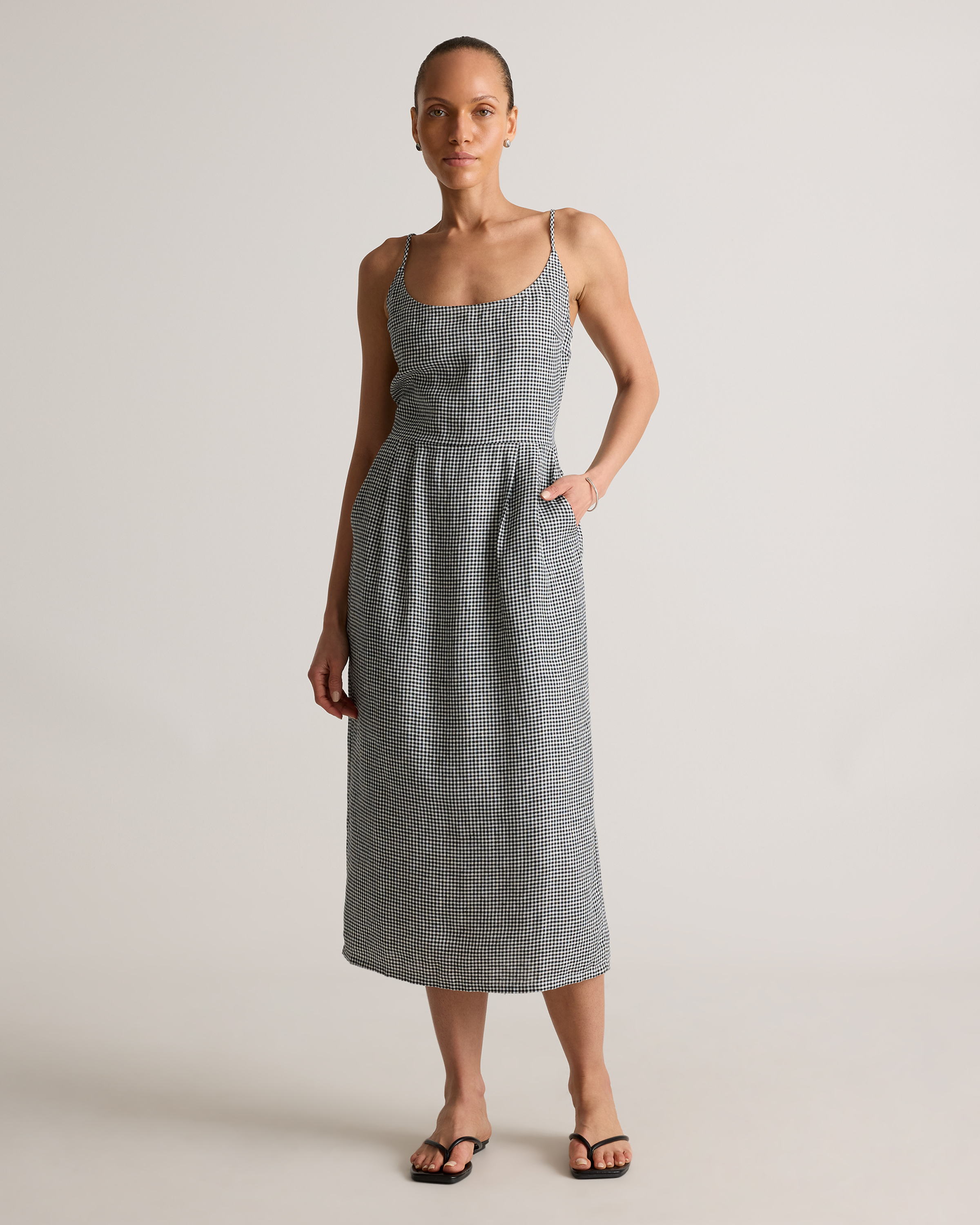 Quince Women's 100% European Linen Scoop Neck Midi Dress In Classic Mini Gingham