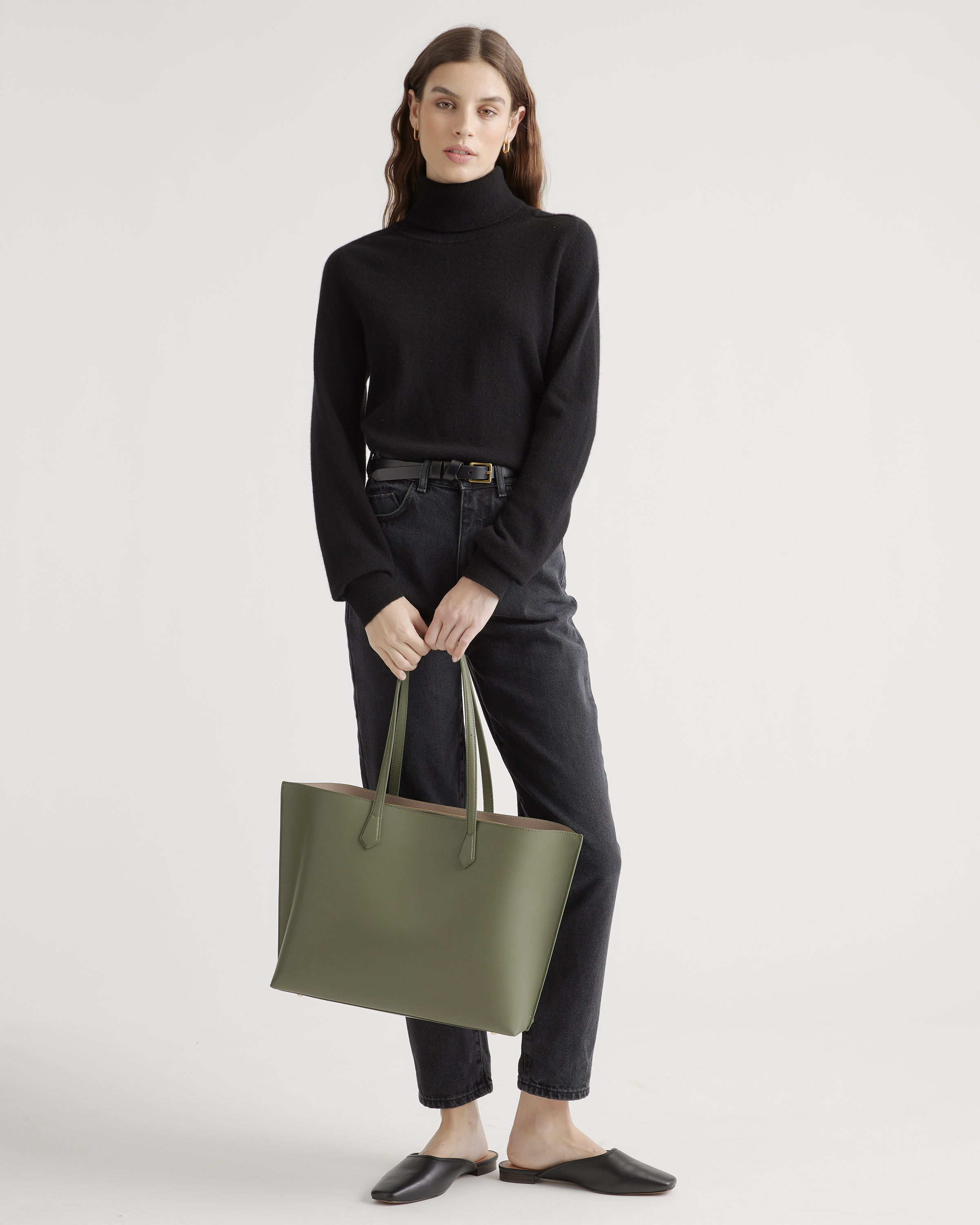 W-BAG-53-OLV 0081