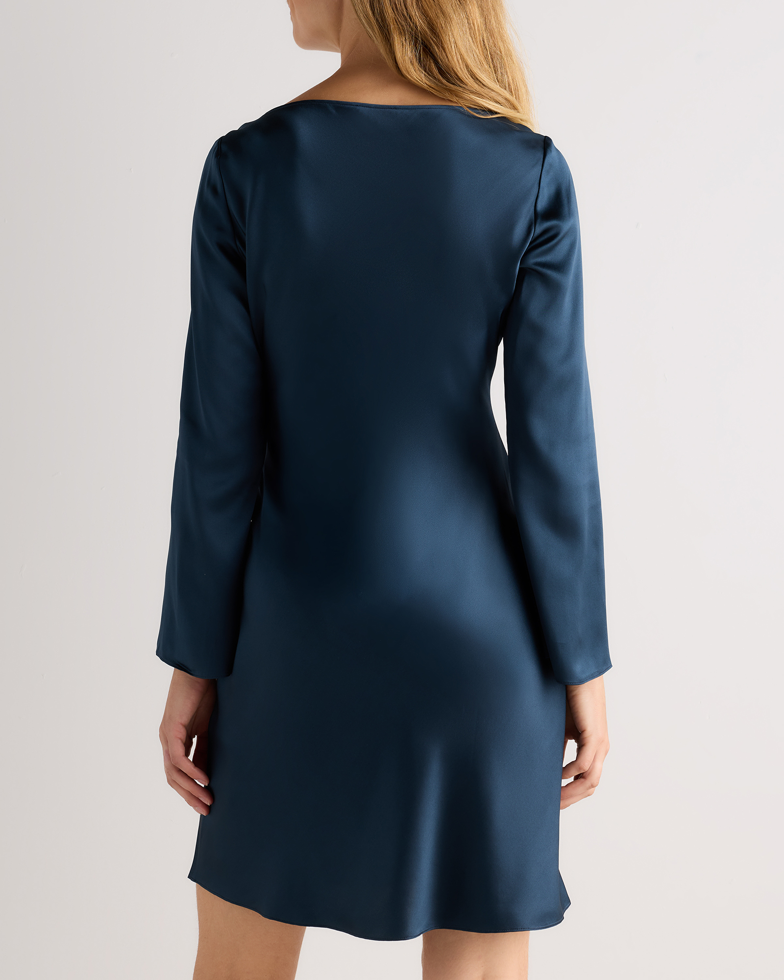 blue satin long sleeve mini dress 100% Washable Silk in Stratus Chiffon Colors:Gold 811 86 cm S= 4 Classification_evening_gowns Shaina Pleated Gown by