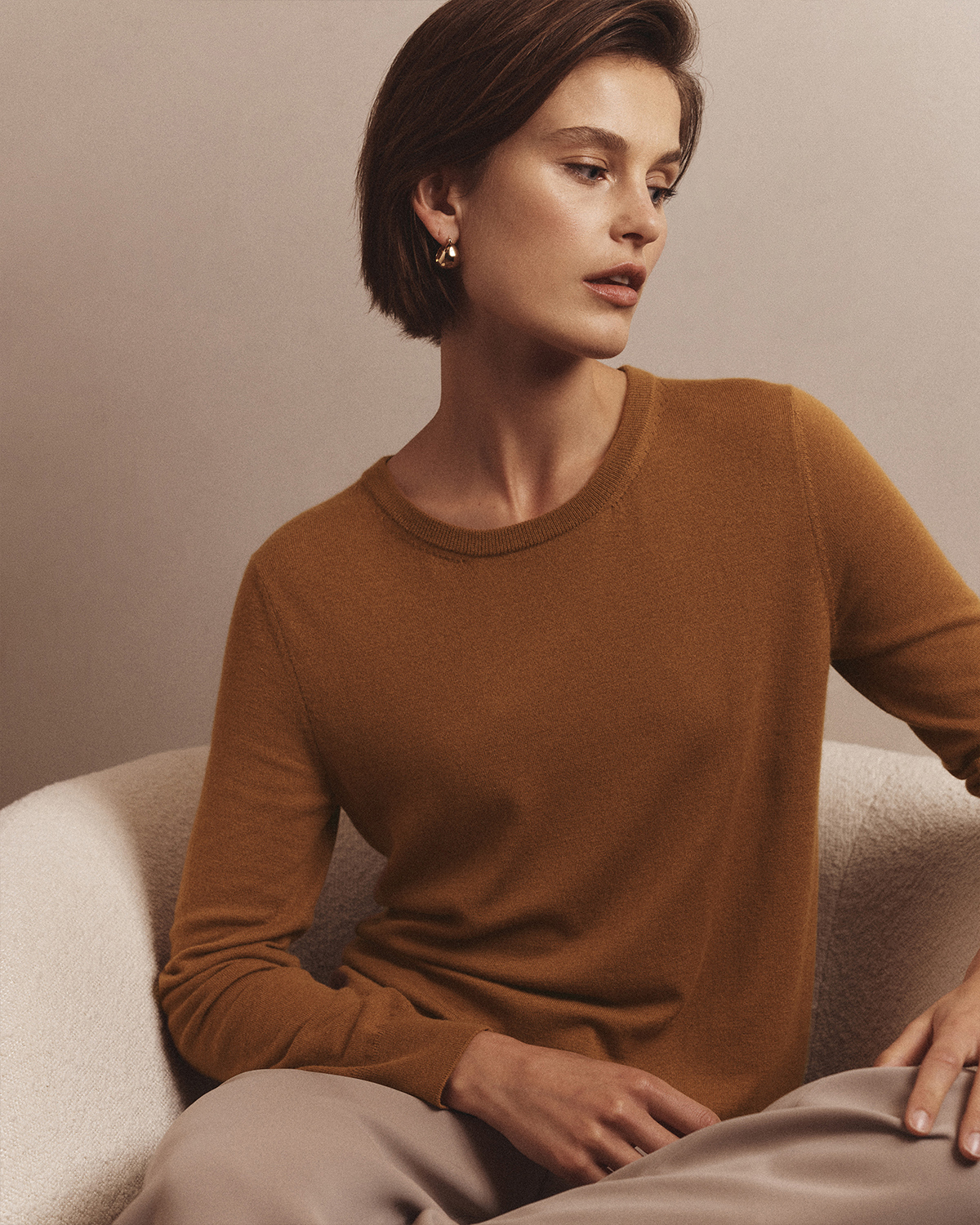 Natural Vicuña 100% Vicuña Crewneck Sweater