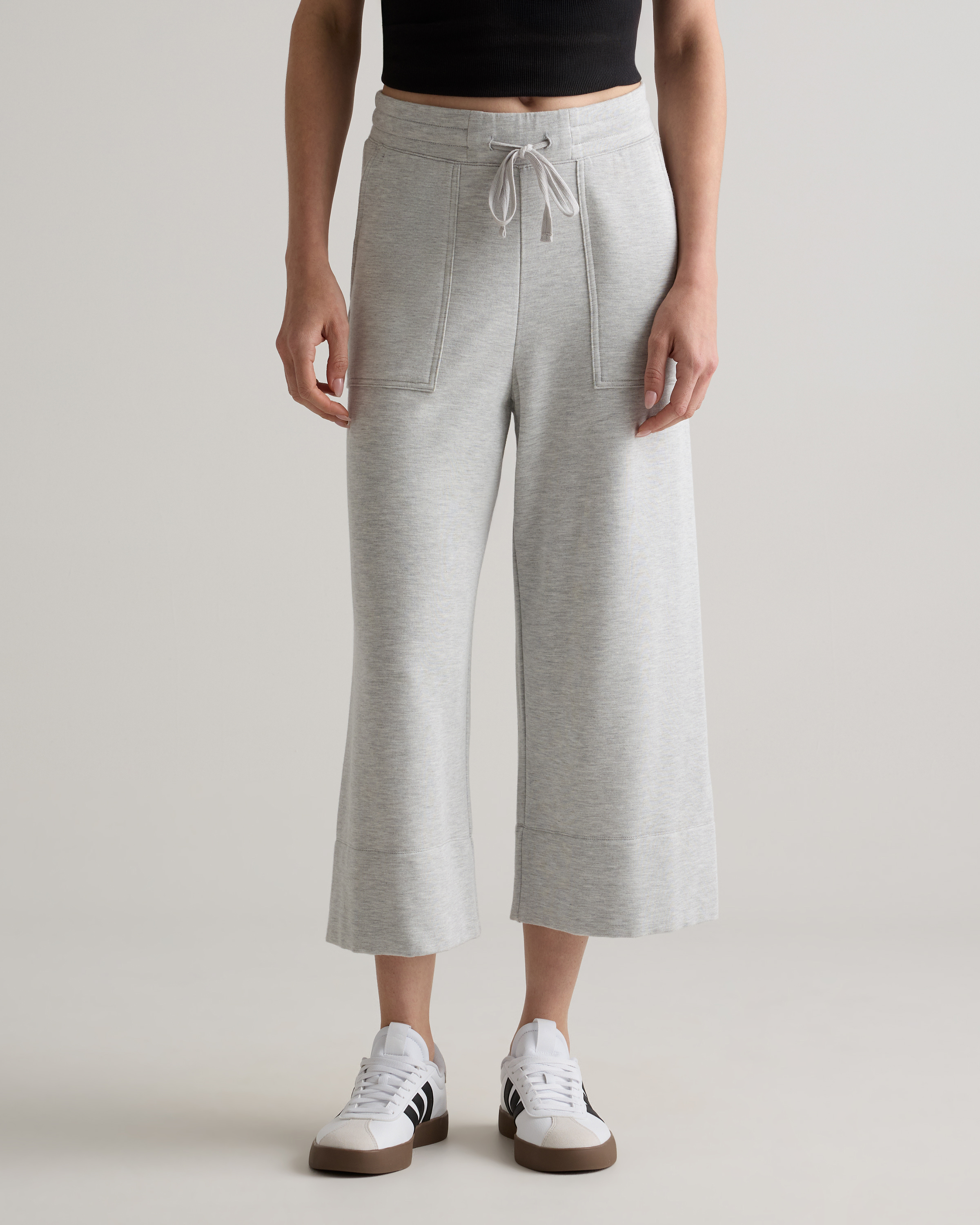 パンツ KHOKI Wide-leg cropped pants Gray KHOKI Wide-leg cropped pants Gray - メルカリ