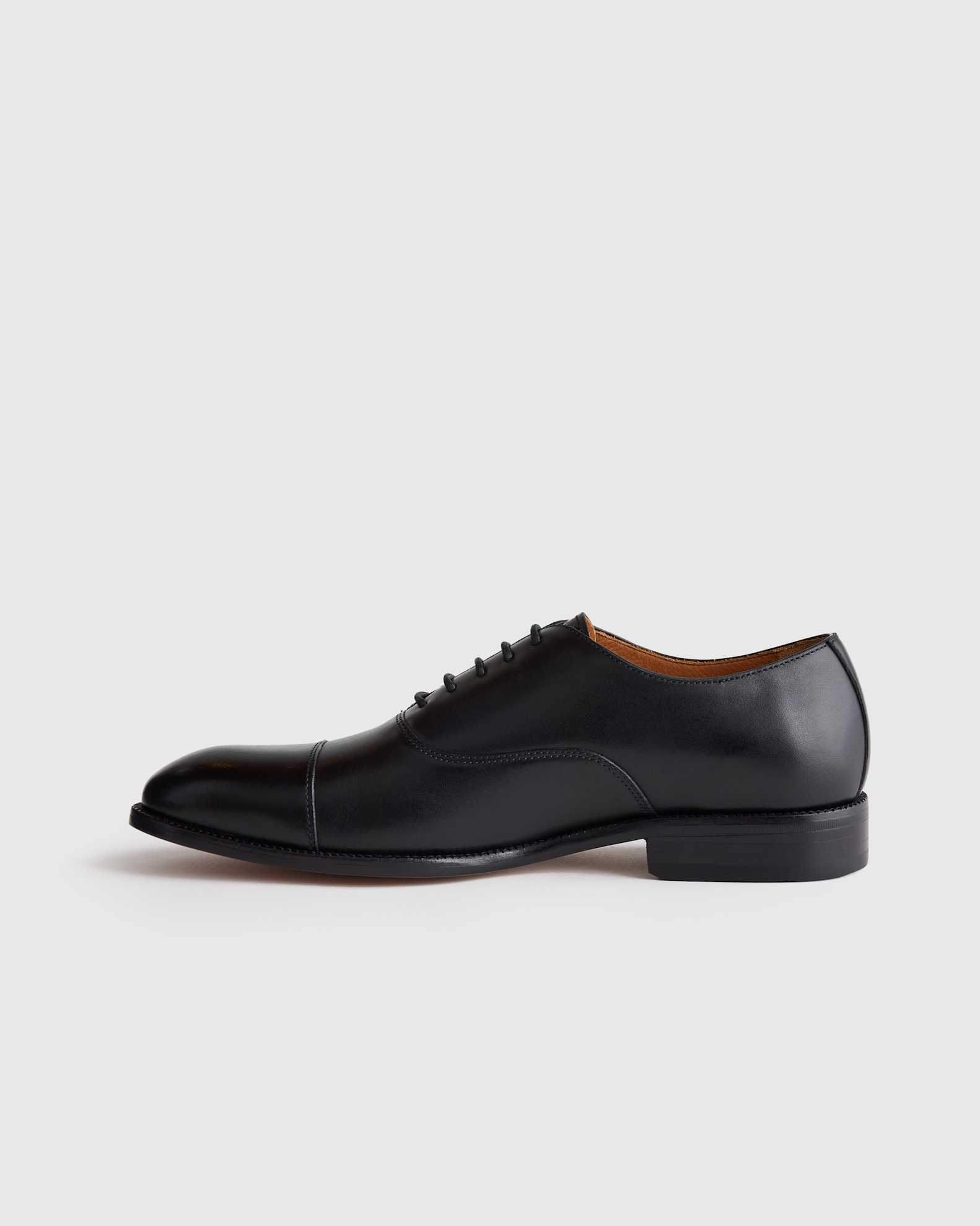 Men's Italian Leather Cap Toe Oxford in Black, Size 7 by Quince Men's Italian Leather Cap Toe Oxford in Black, Size 7 by Quince