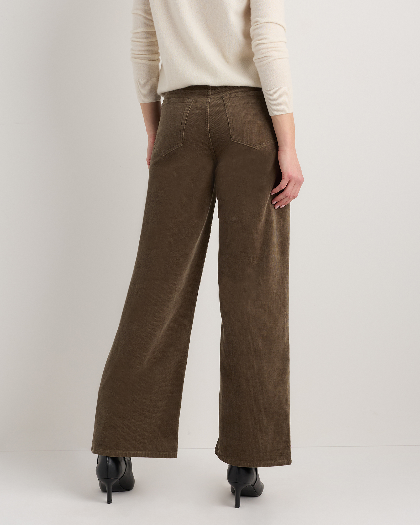 Women's Organic Stretch Corduroy Wide Leg Pants - 30