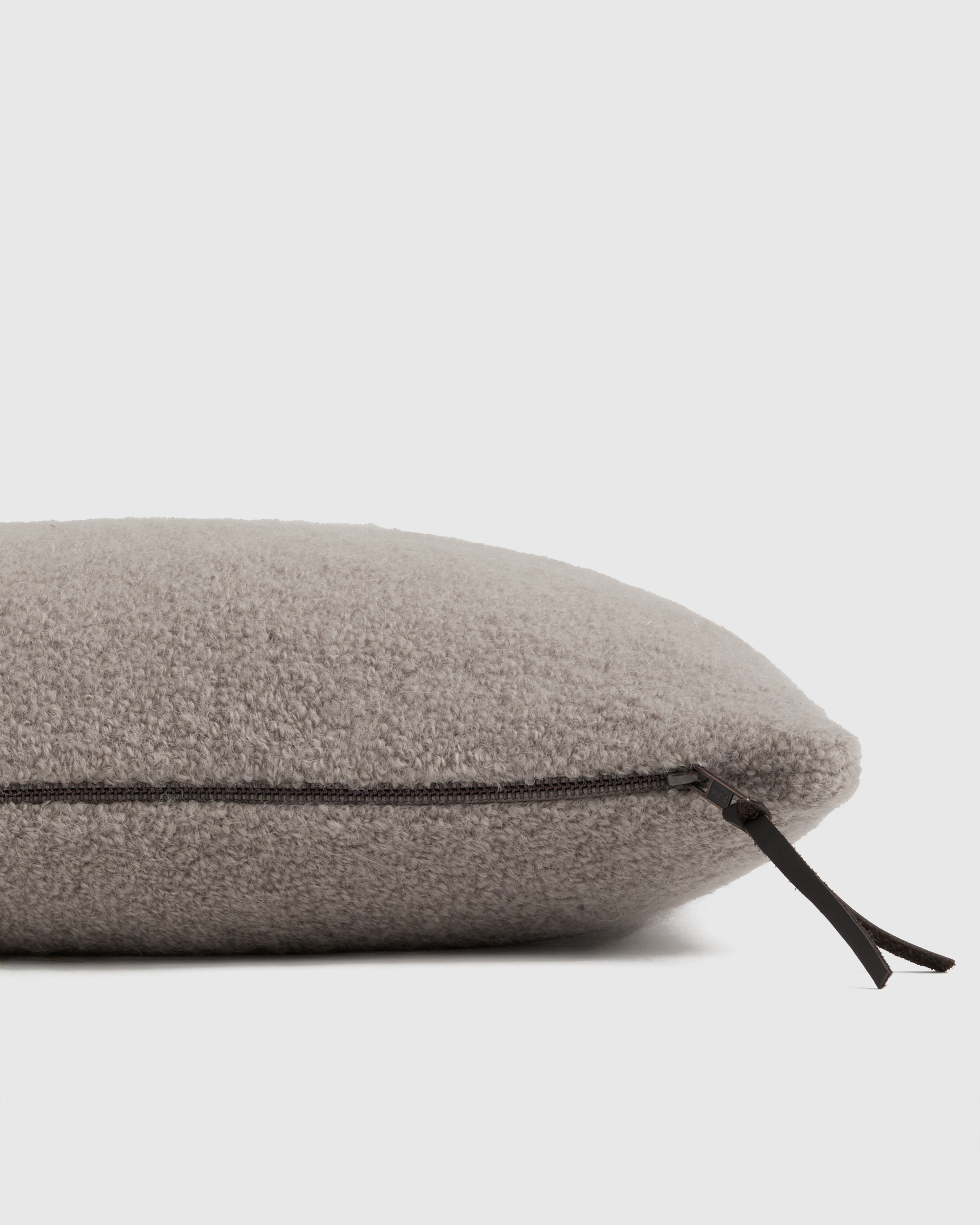 Light Heather Grey Housse d'oreiller en boucle d'alpaga (ensemble de 2)