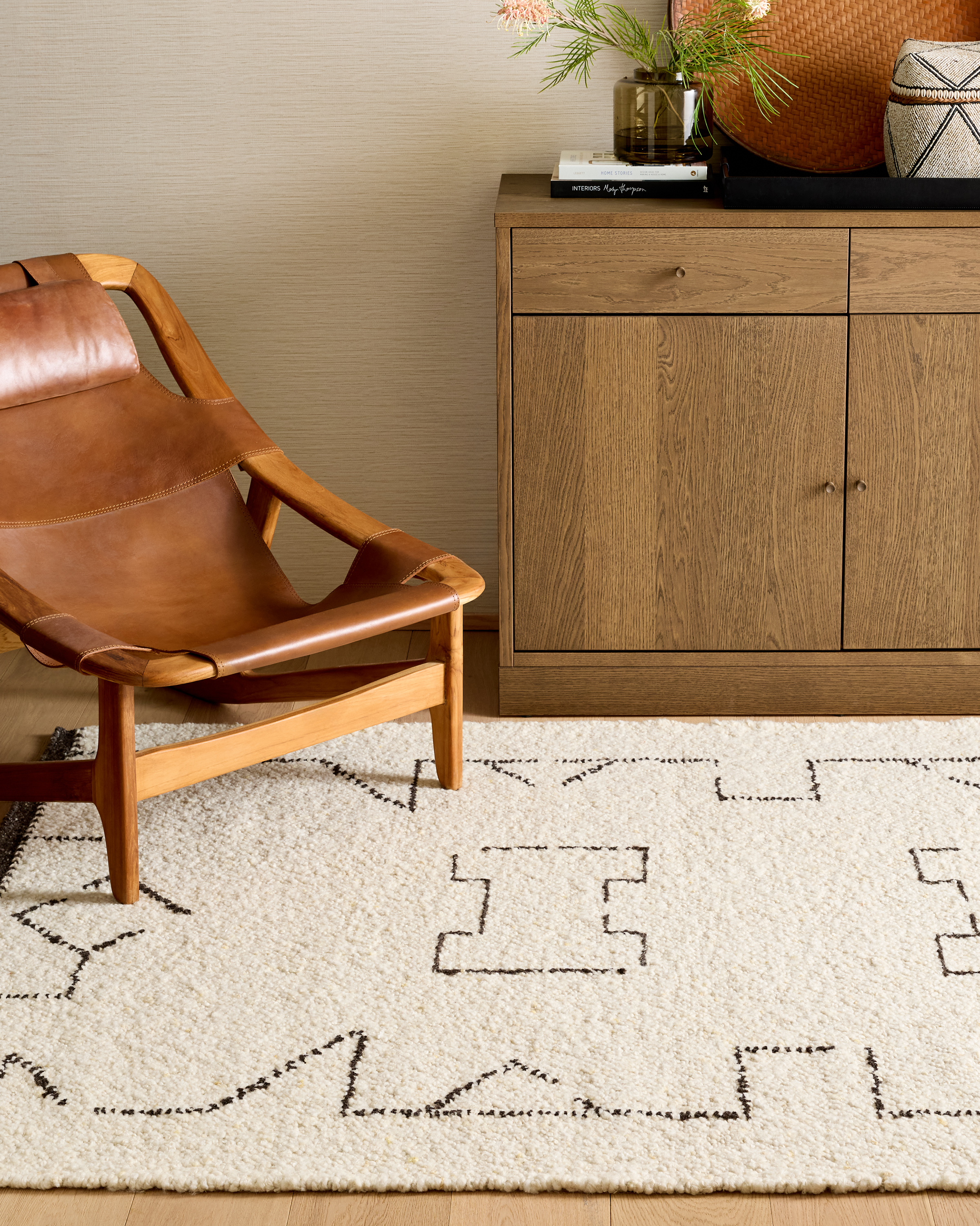 Saira Hand-Loomed Wool Rug - Thumbnail 5