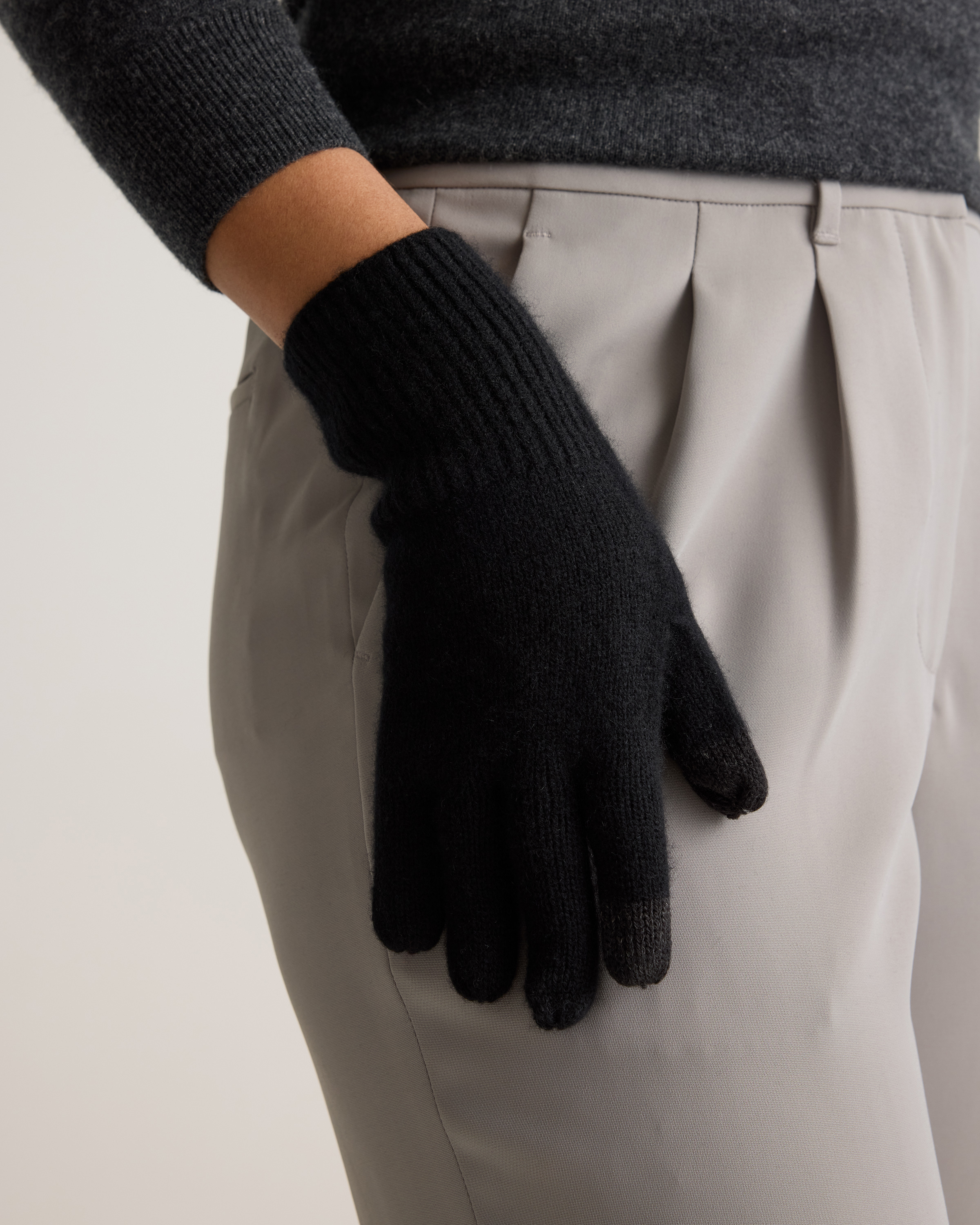 Black Mongolian Cashmere Gloves
