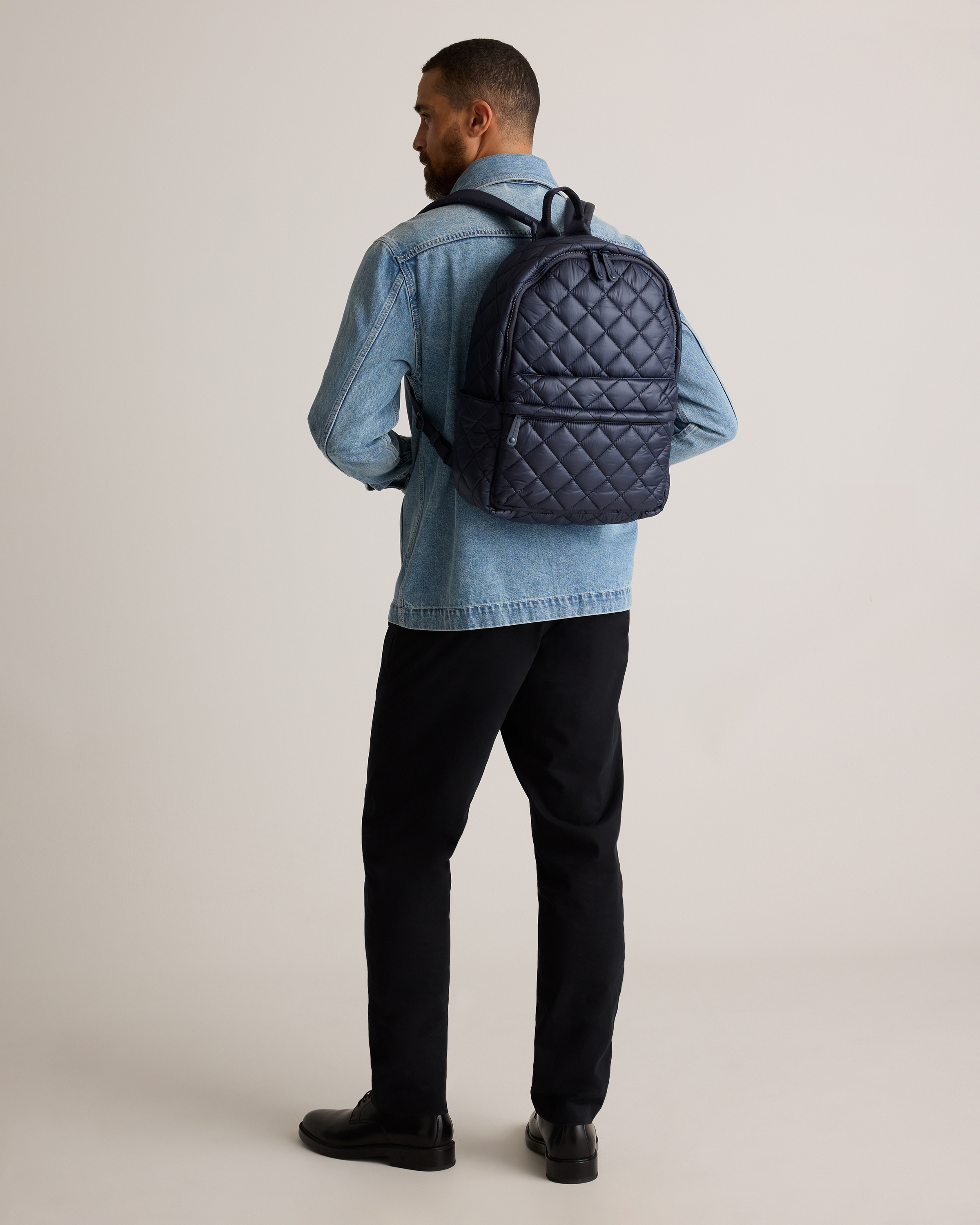 Transit Quilted Commuter Backpack in Navy display picture 3