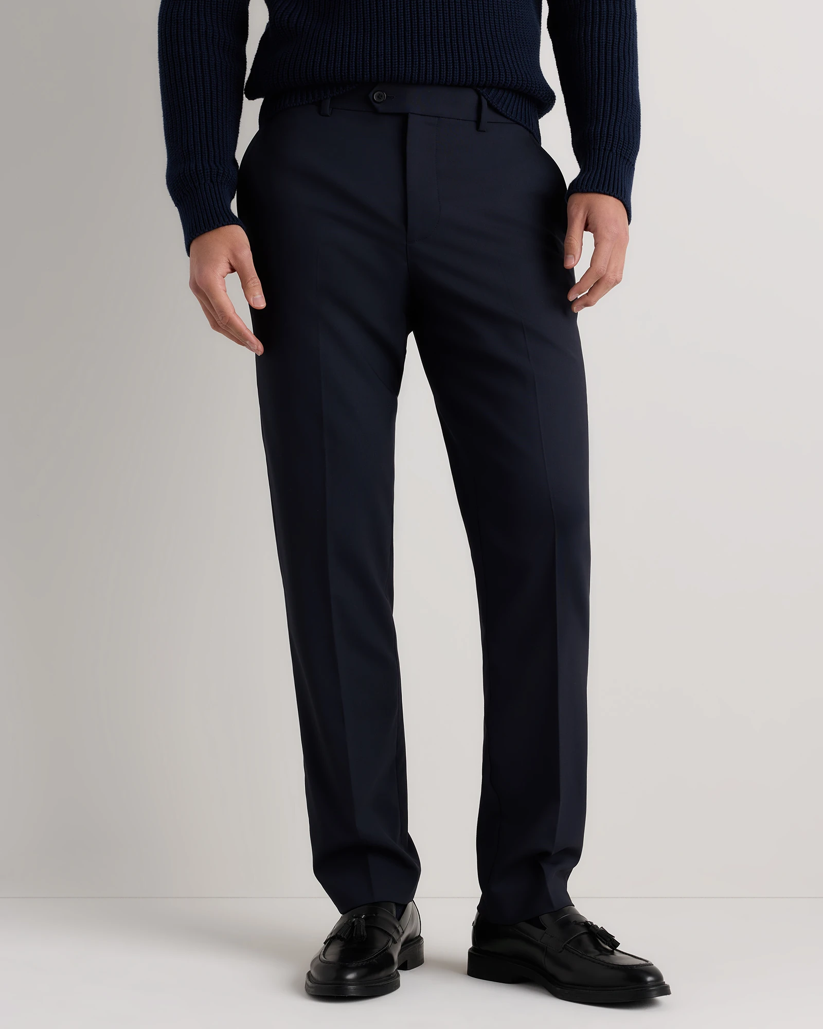 Lightweight Wrinkle-Free Wool Straight Fit Dress Pant