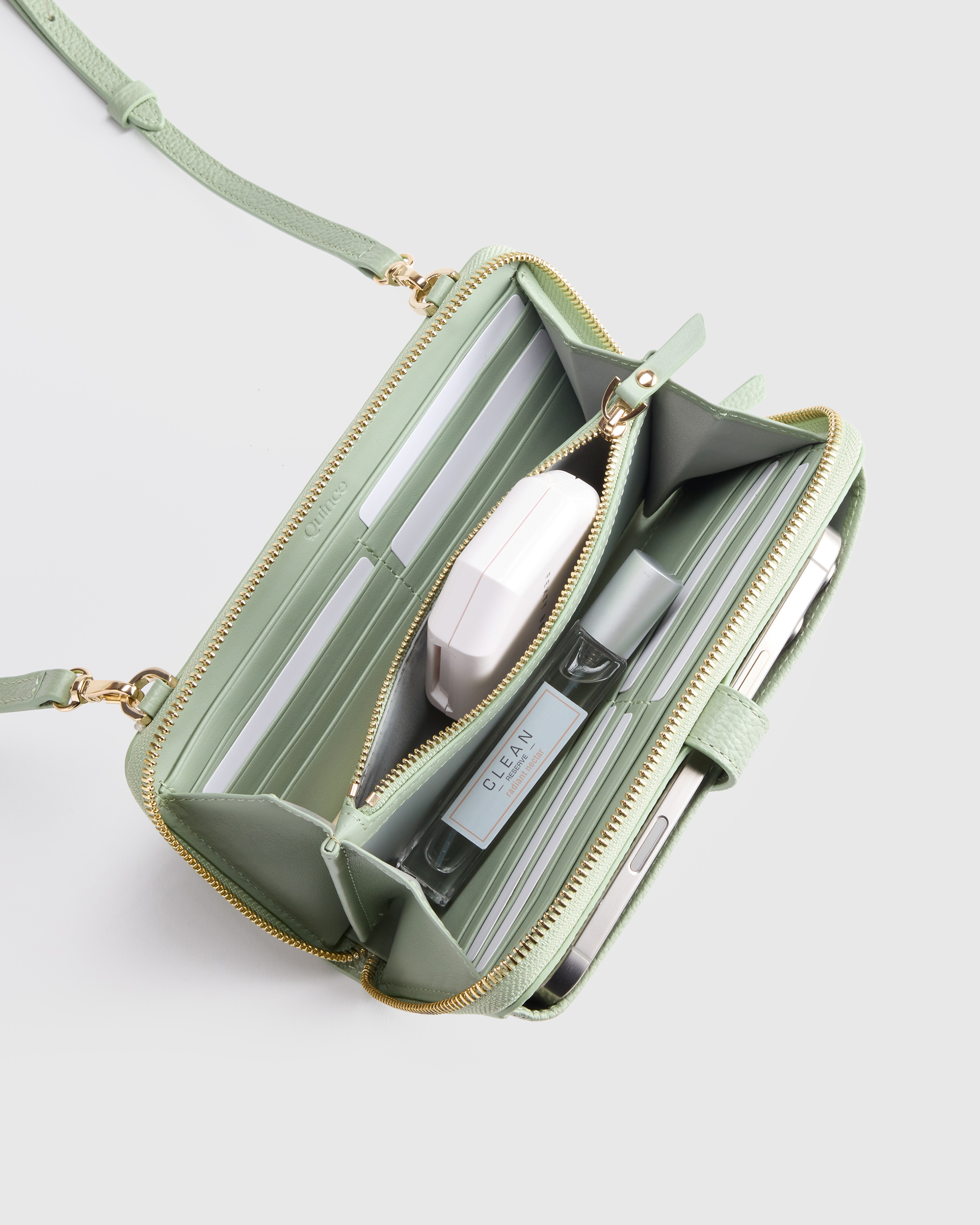 WALLET bag＋POCKET shoulder／ブラック×ネオングリーン Italian Leather Phone Wallet Crossbody in Tea Green