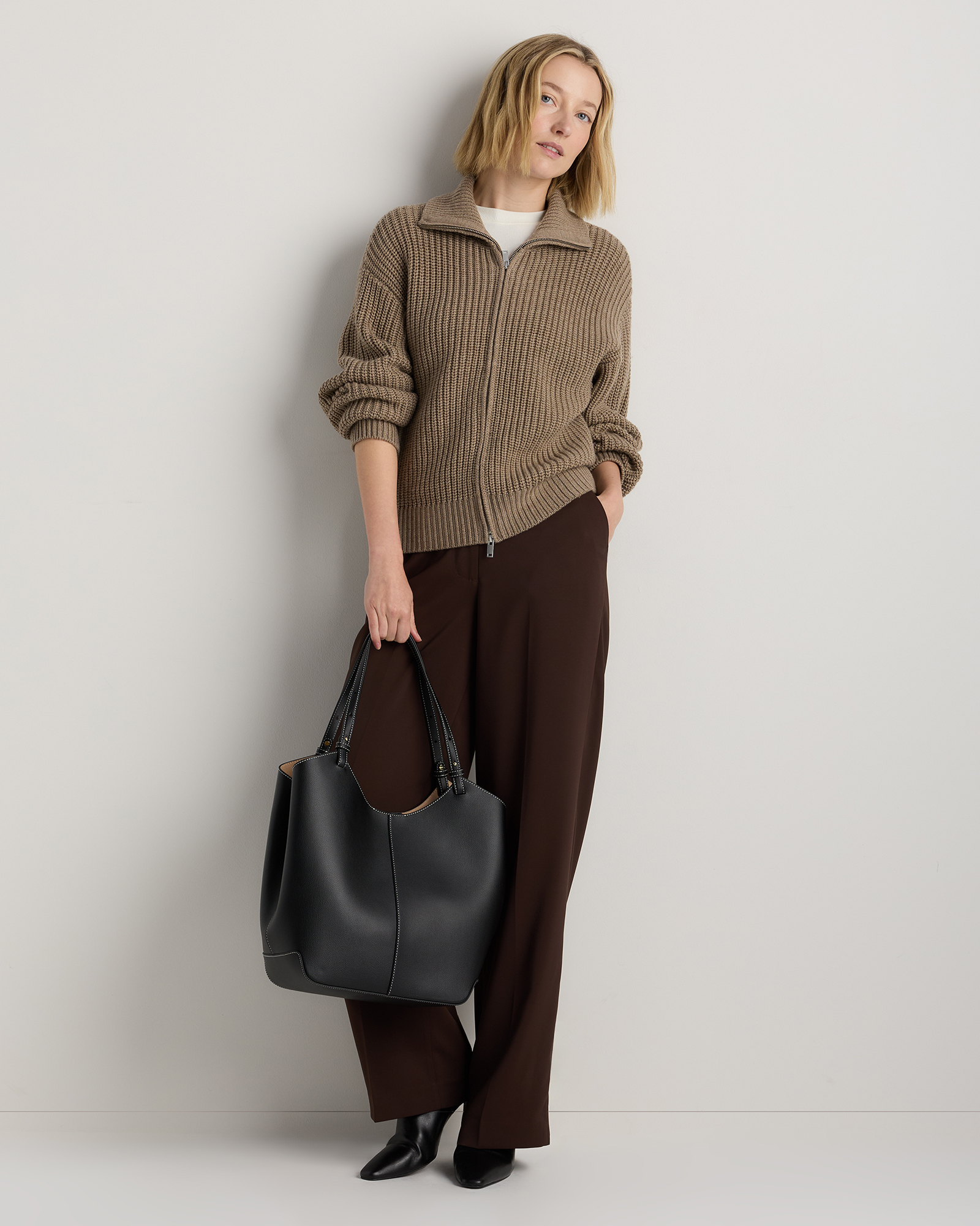 ショルダーバッグ CLANE TRAPEZES WIDE TOTE CLANE - ワイド トート バッグ - TRAPEZES WIDE TOTE BEIGE | ADDICT