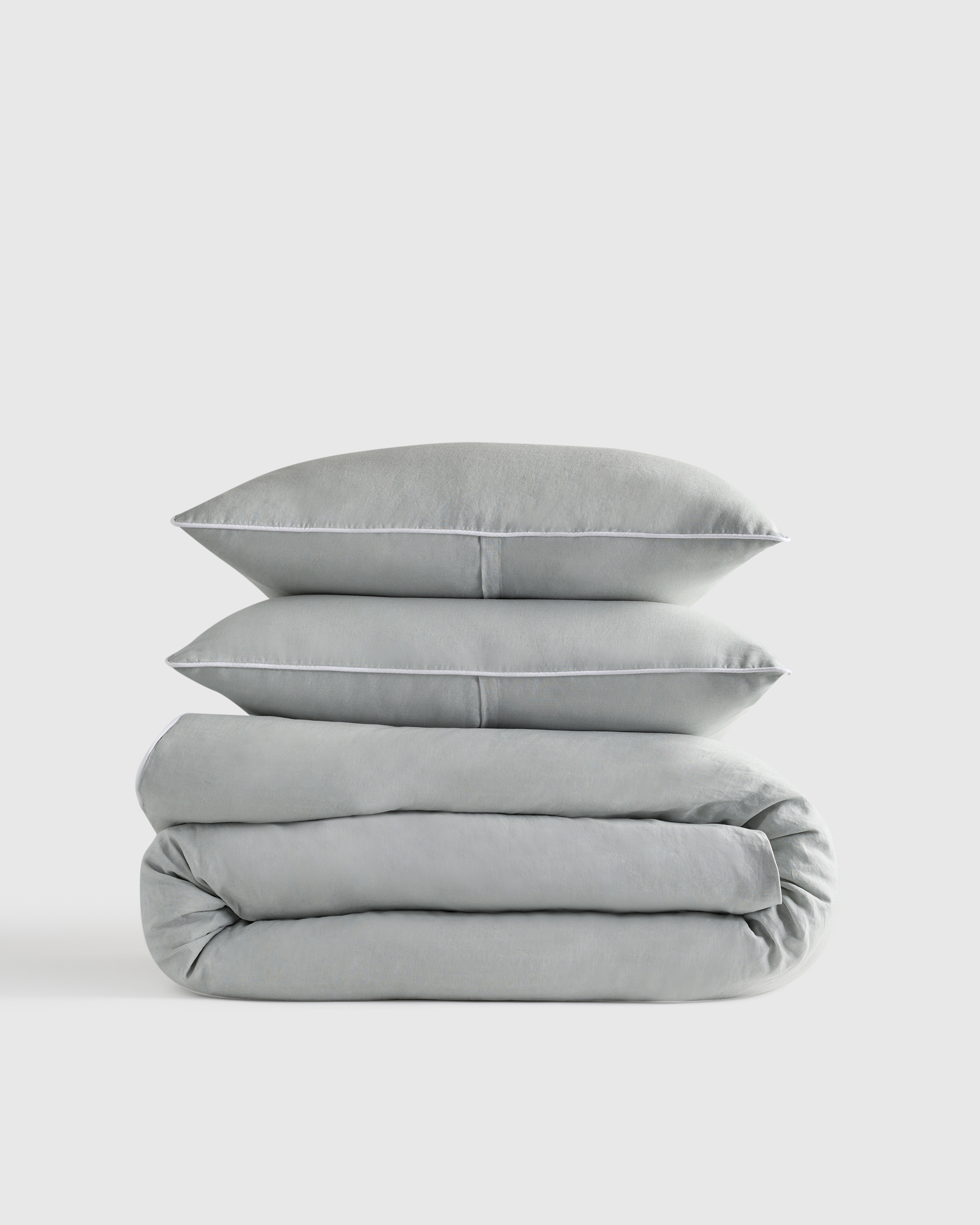 european linen piped duvet cover set, mist/white, king/cal king