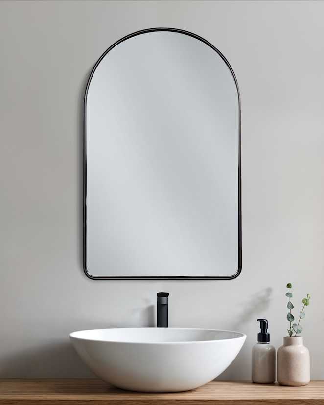 U-HAC-426 Arched Mirror BLK 41752 copy 1
